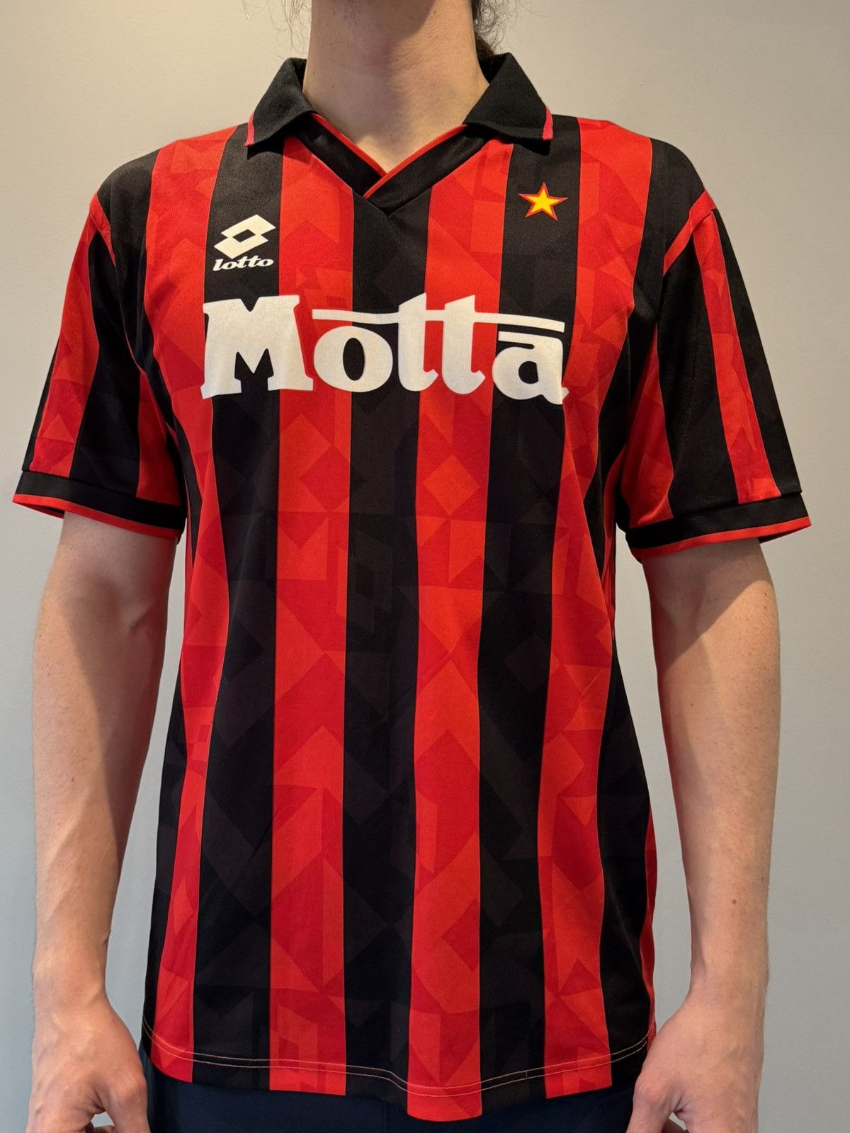 Lotto Sport Vintage Lotto AC Milan 1993-94 Home Football Jersey Soccer Size US XL / EU 56 / 4 - 8 Thumbnail