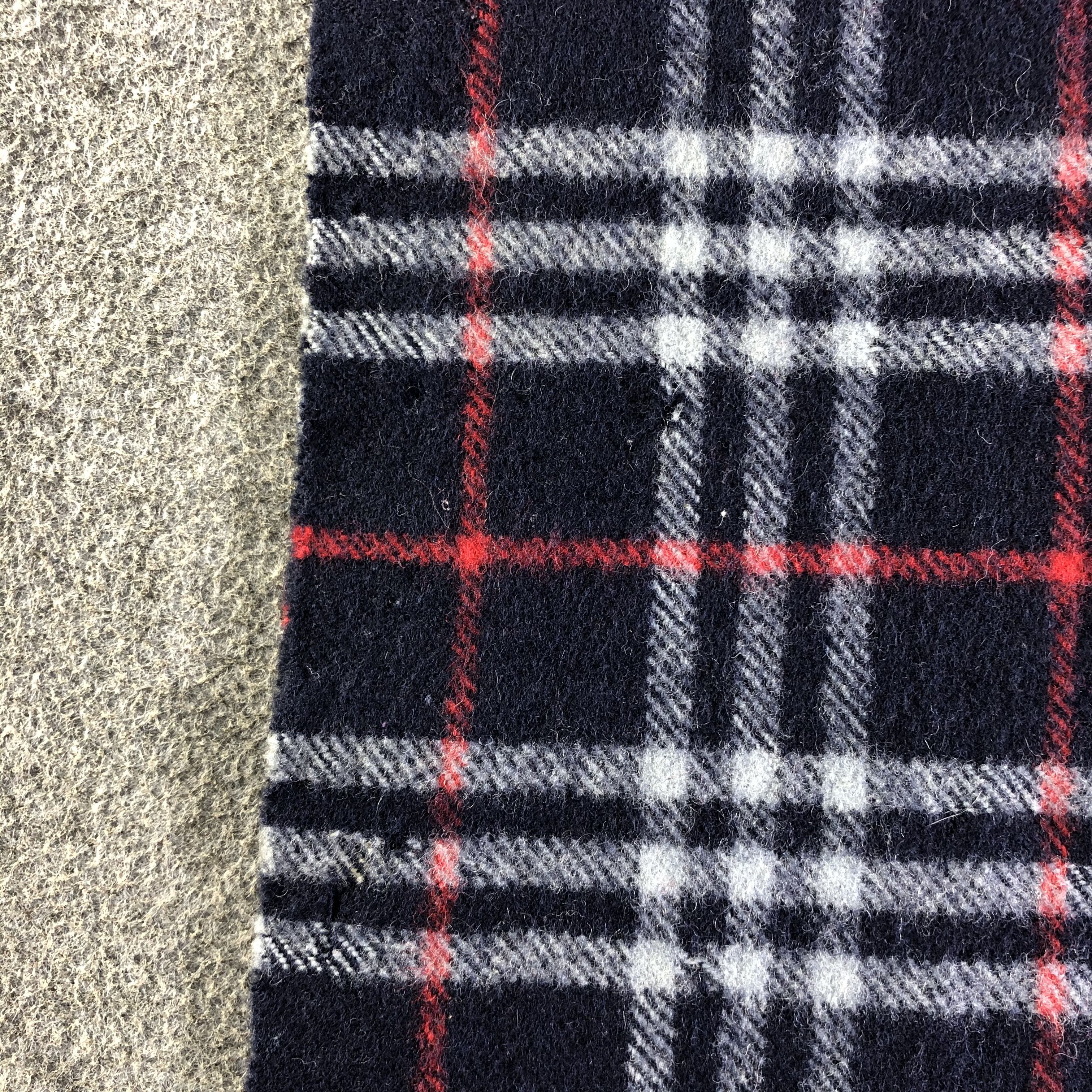 Burberry Burberry Scarf / Muffler / Neckwear P310 Size ONE SIZE - 7 Thumbnail