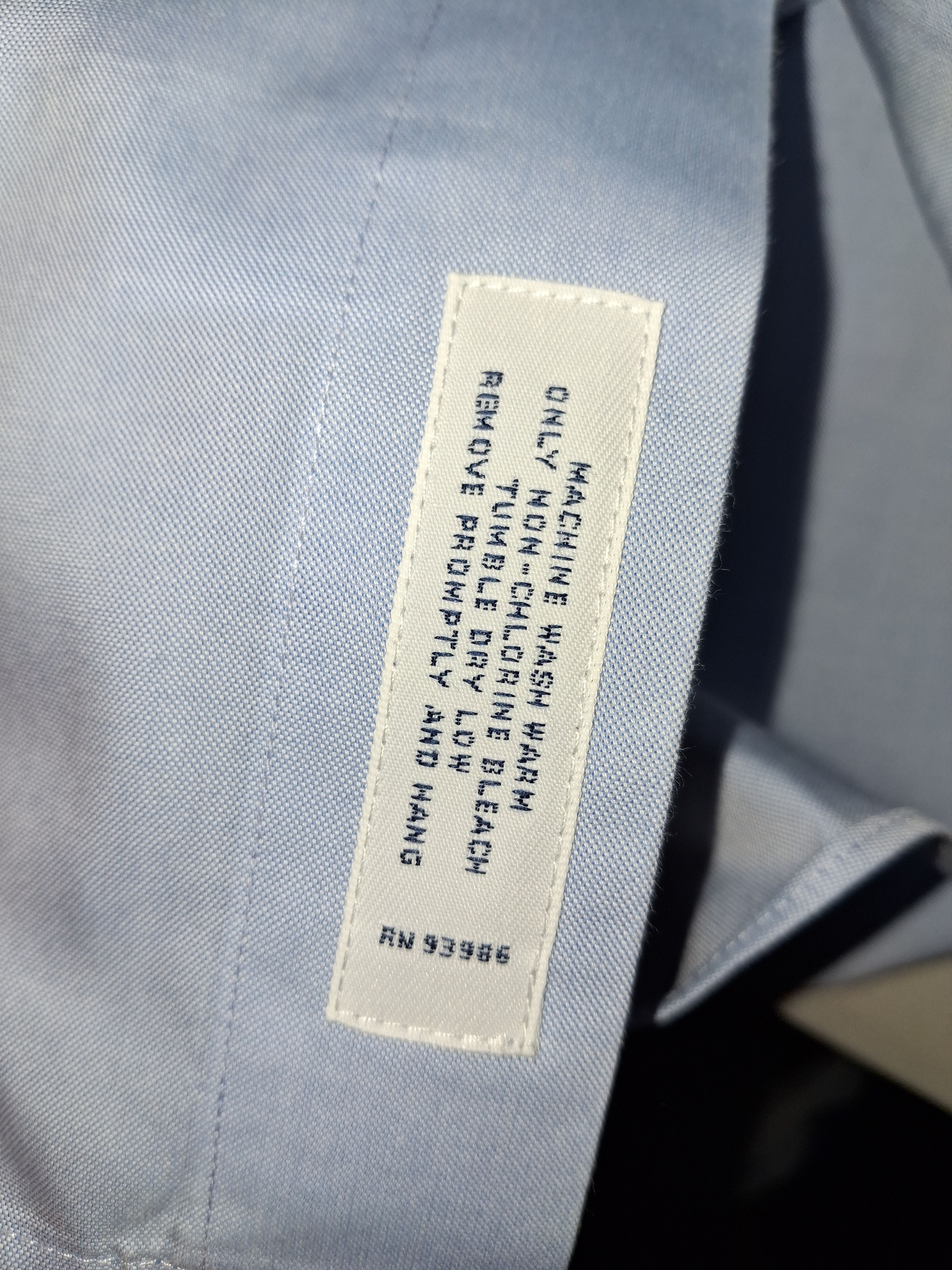 Brooks Brothers Brooks Brothers 346 Non-Iron Light Blue Dress Shirt 16 1/2 Size US M / EU 48-50 / 2 - 4 Thumbnail