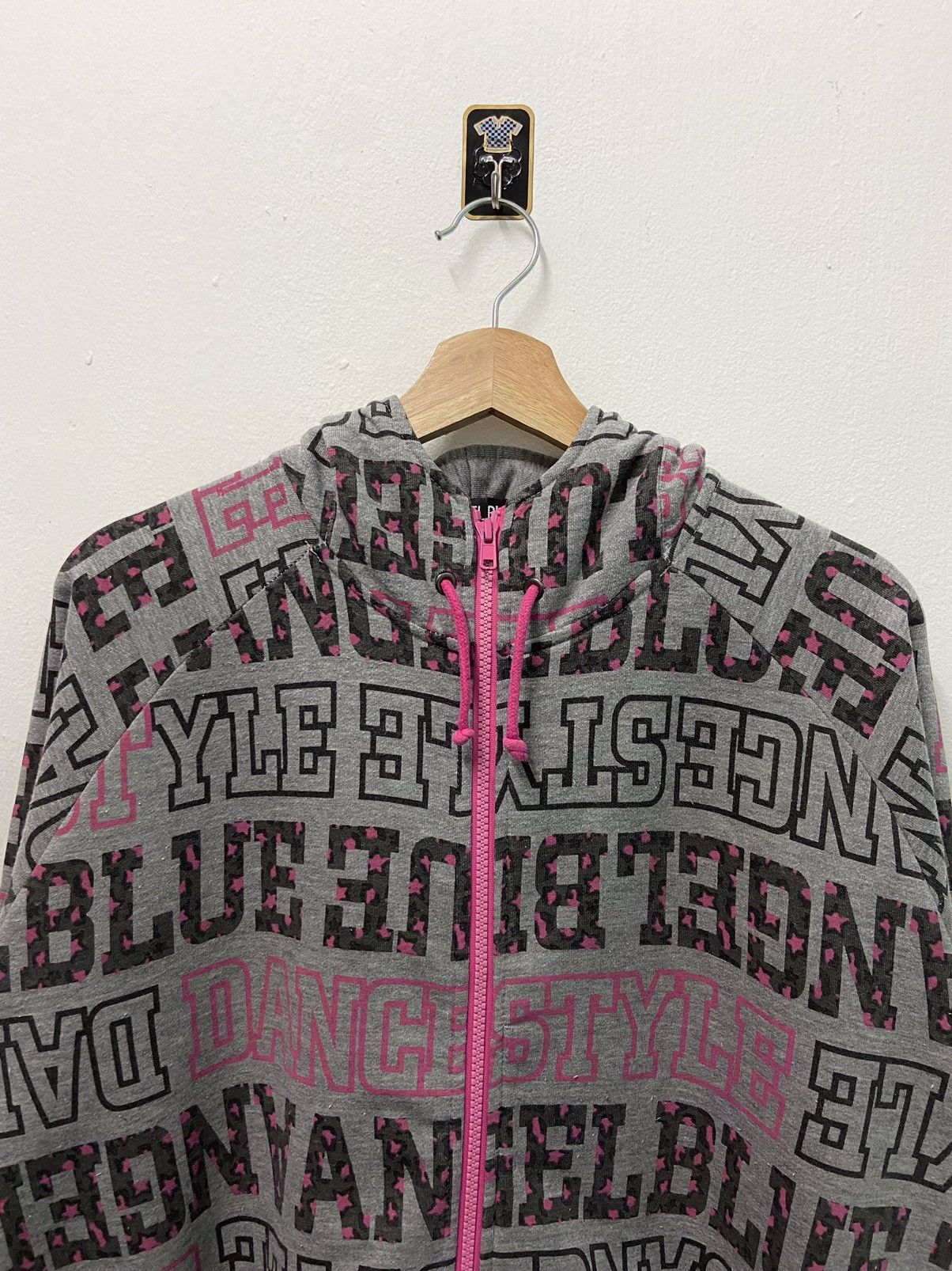 Angel Blue 2000's Angel Blue " Dance Style " Cat Hoodie Zipper Size US XL / EU 56 / 4 - 3 Thumbnail