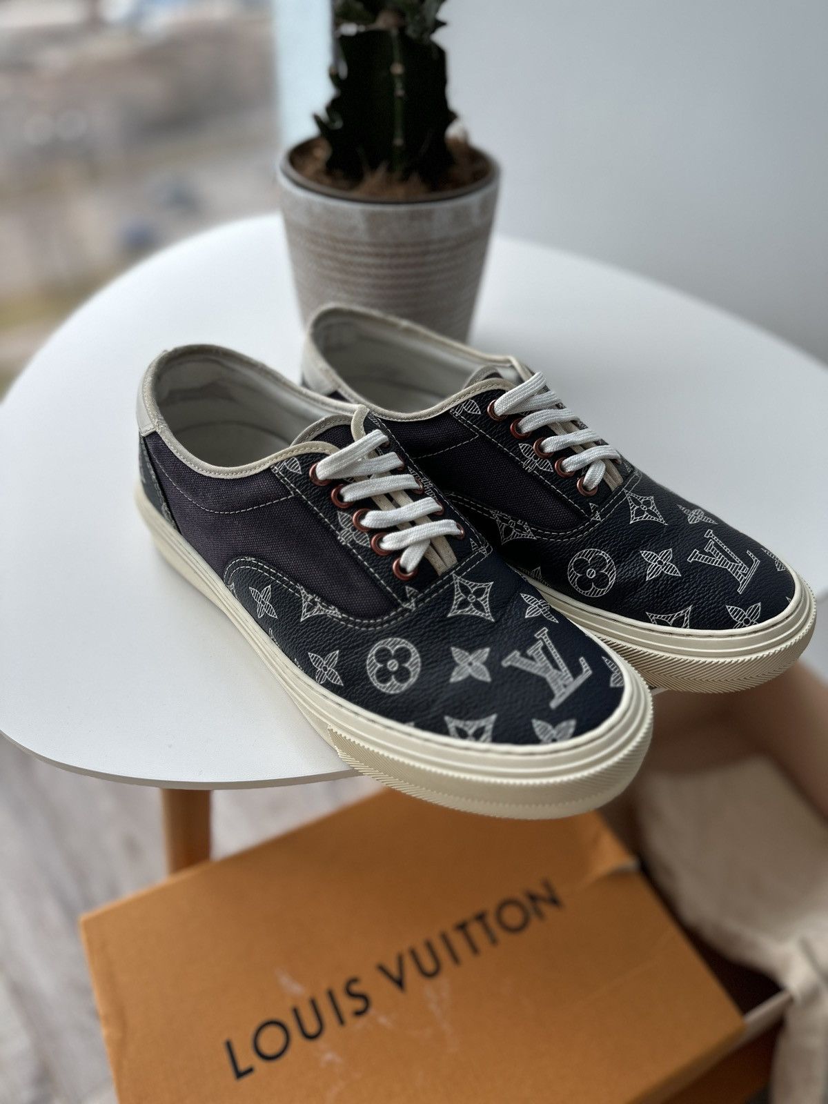 Louis Vuitton Louis Vuitton Trocadero Richelieu sneakers 