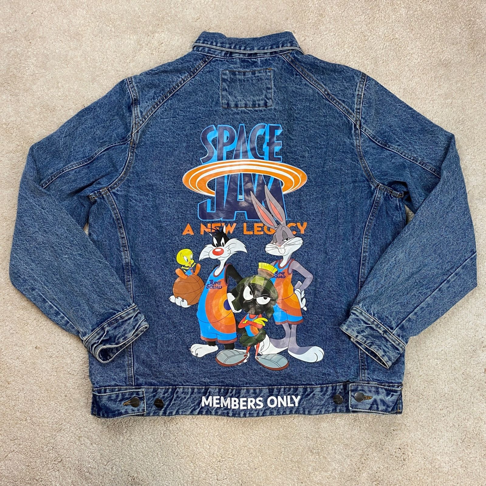 Members Only Members Only Space Jam A New Legacy Denim Jacket Size XL Size US XL / EU 56 / 4 - 1 Thumbnail