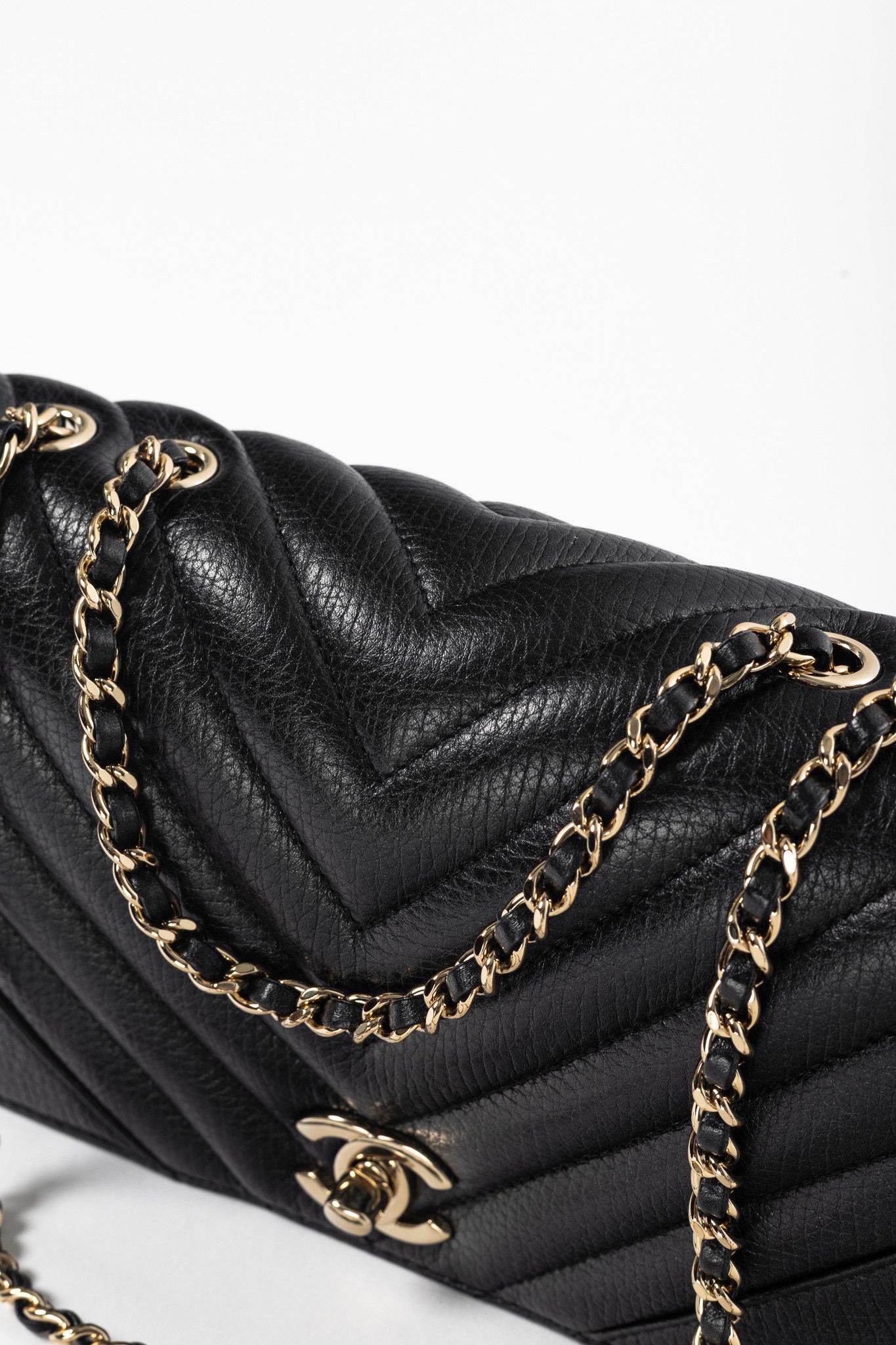 Chanel Chanel 17B Small Chevron Statement Mini Rectangle Flap Bag Size ONE SIZE - 8 Thumbnail