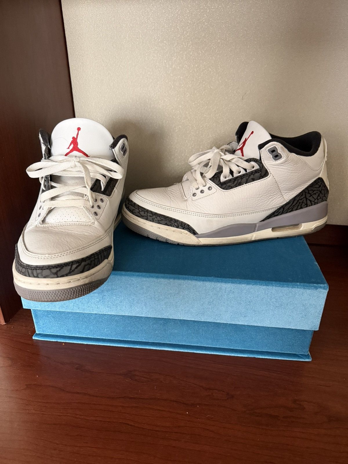 Jordan Brand Air Jordan 3 Retro Cement Grays Size 12 Size US 12 / EU 45 - 1 Thumbnail