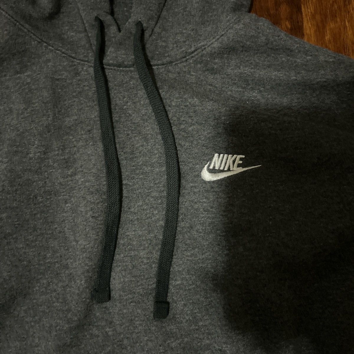 Nike Grey nike hoodie with white Nike sign Size US M / EU 48-50 / 2 - 2 Thumbnail