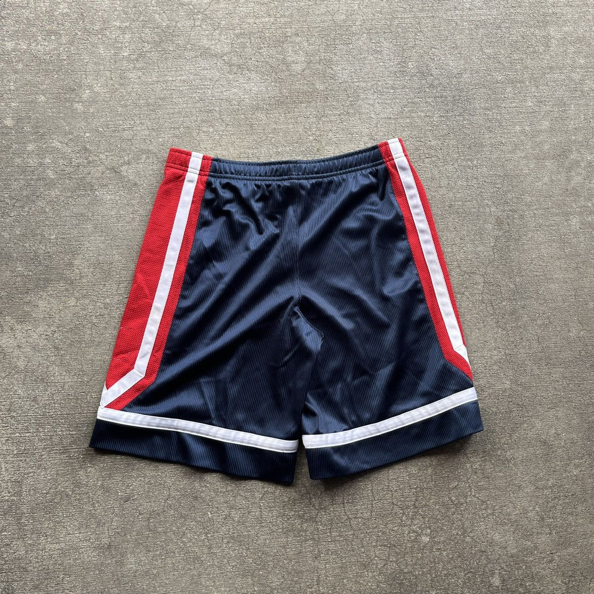 Nike Y2k Nike Shorts Size US 30 / EU 46 - 3 Thumbnail