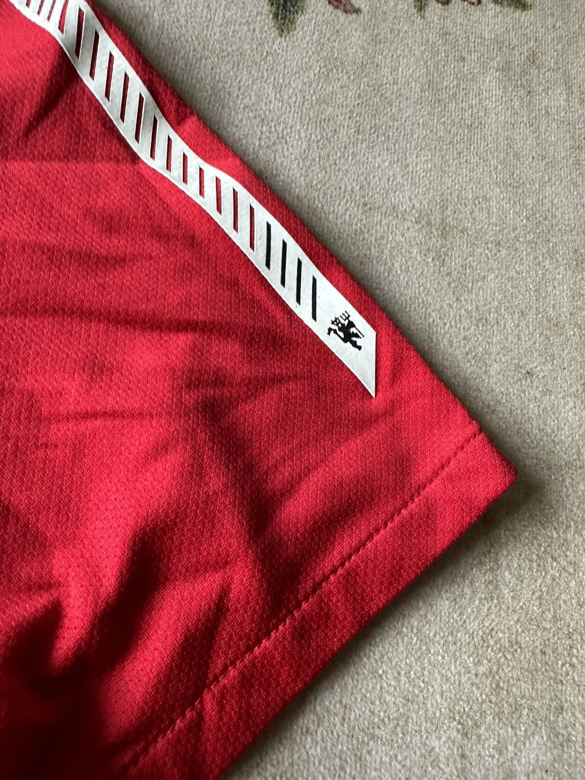 Nike Vintage Nike 2010 Manchester United Soccer Jersey Size US M / EU 48-50 / 2 - 10 Thumbnail