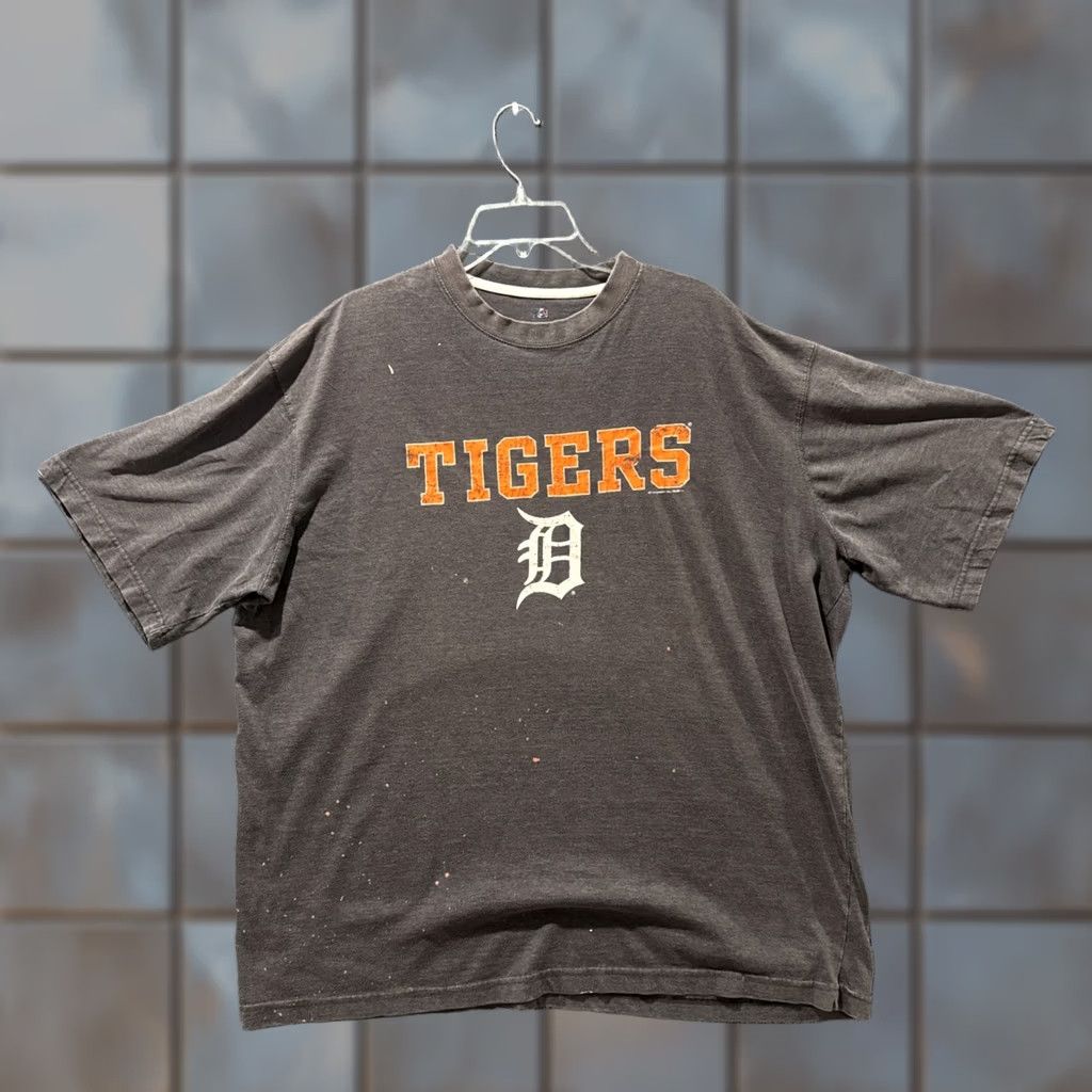 MLB Genuine Merchandise Detroit Tigers MLB Baseball Mens Size 3XL Shirt STAINED Size US XXL / EU 58 / 5 - 1 Thumbnail