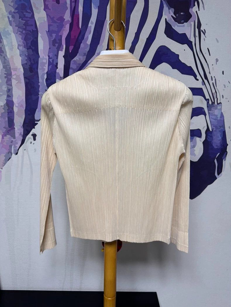 Issey Miyake issey miyake size:one size Light yellow lapel cardigan 250 Size XXS / US 00 / IT 34 - 3 Thumbnail