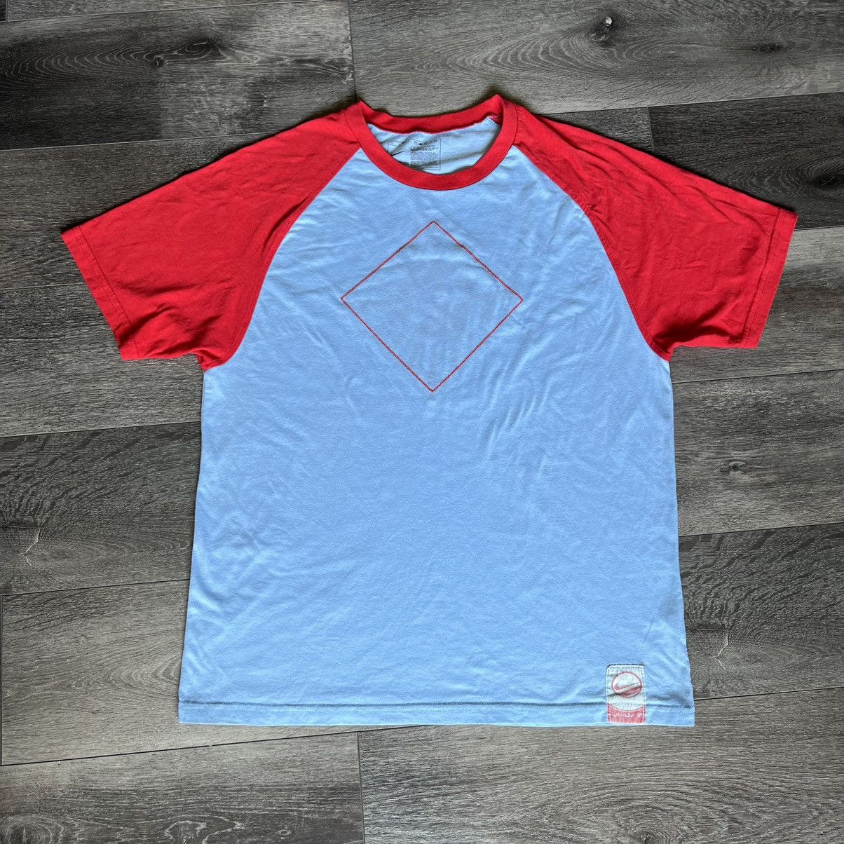 Nike Rare Vintage Y2K Nike Arabic Logo Raglan Short Sleeve Tee Size US M / EU 48-50 / 2 - 1 Thumbnail
