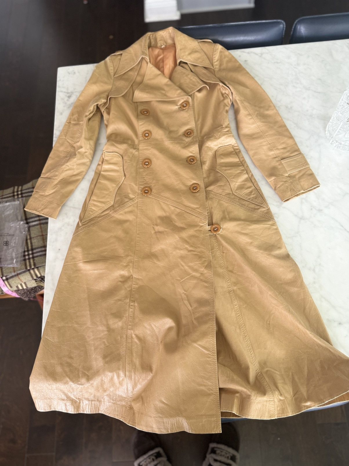 Other Vintage 1960sEuro Camel Leather Double Breasted Trench Coat Size M / US 6-8 / IT 42-44 - 14 Thumbnail