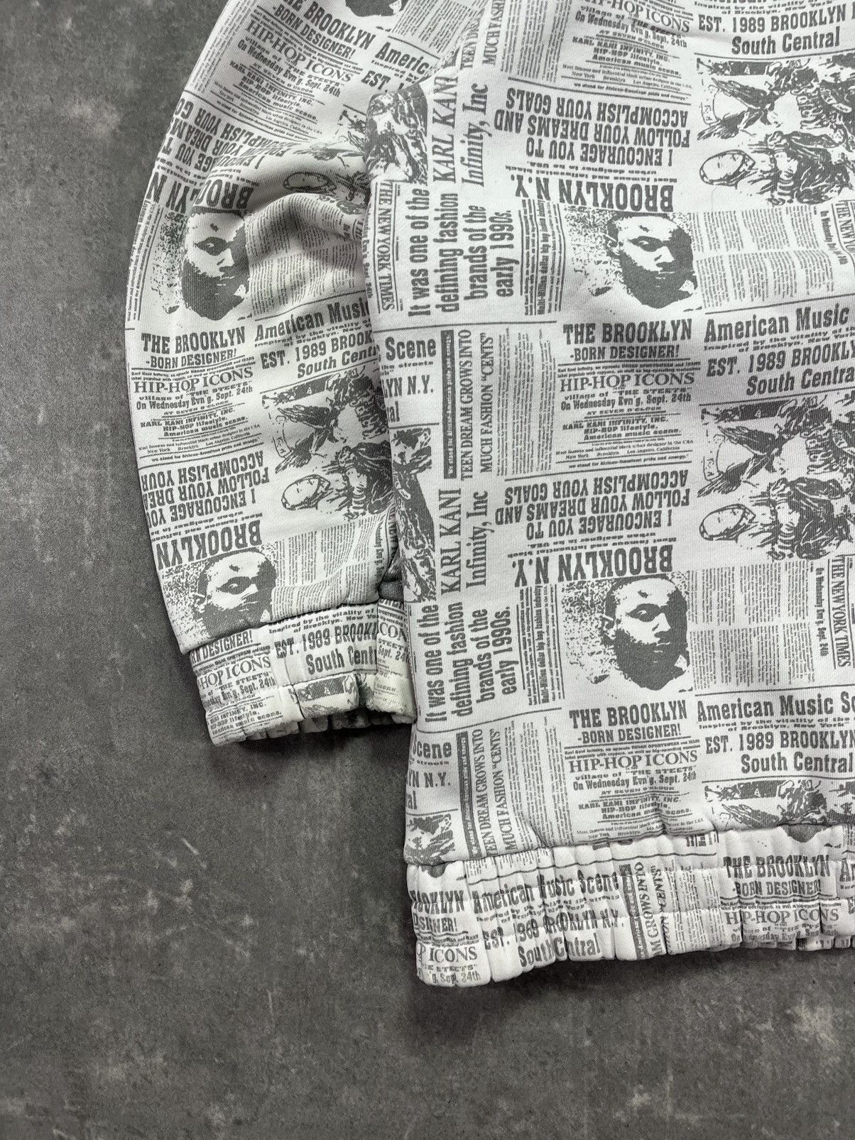 Karl Kani 00s Karl Kani Baggy Newspaper AOP Heavy Zip Hoodie Jacket XL Size US XL / EU 56 / 4 - 16 Thumbnail