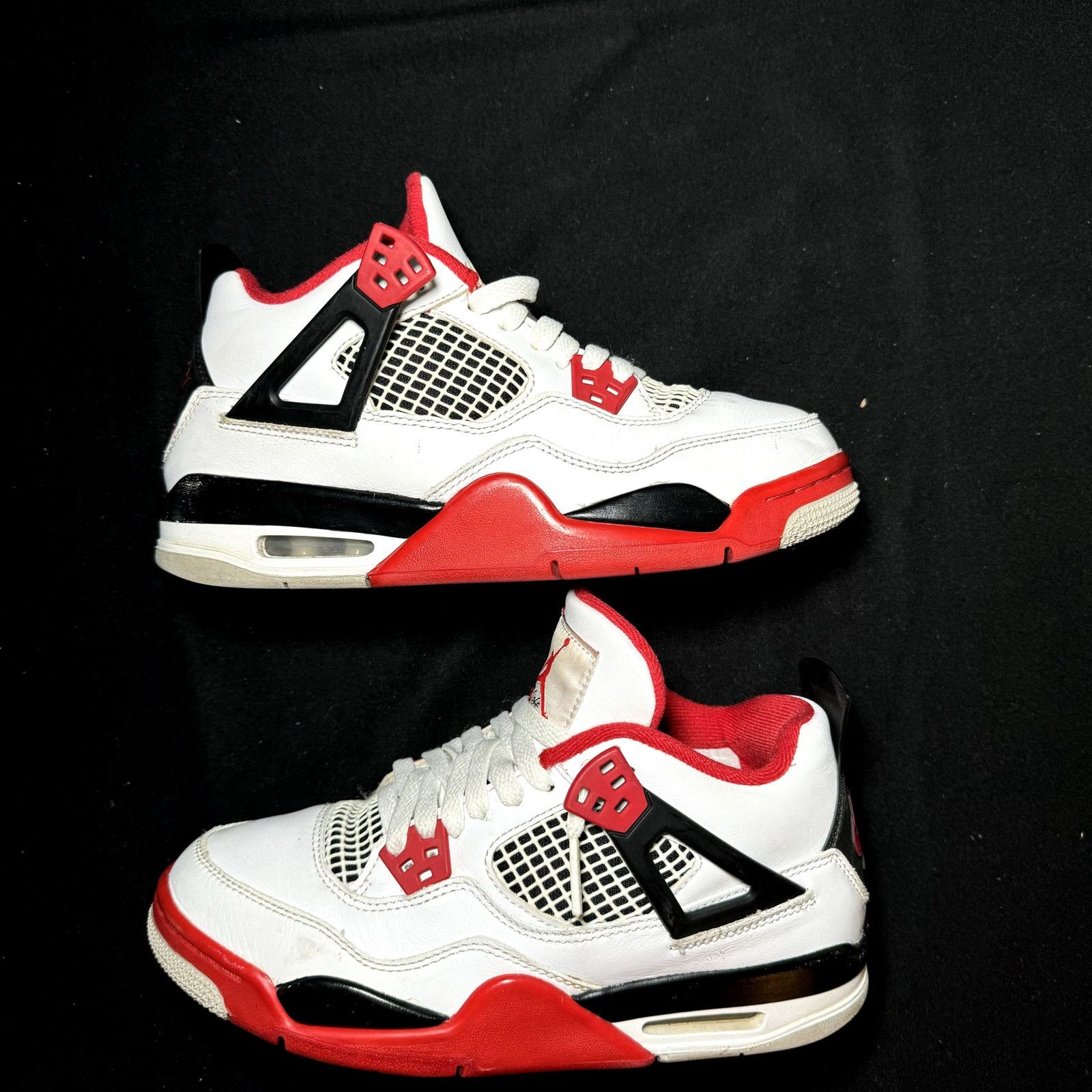 Jordan Brand × Nike Size 5.5 - Nike Air Jordan 4 Retro OG GS Fire Red 2020 Size US 5.5 / EU 38 - 2 Thumbnail