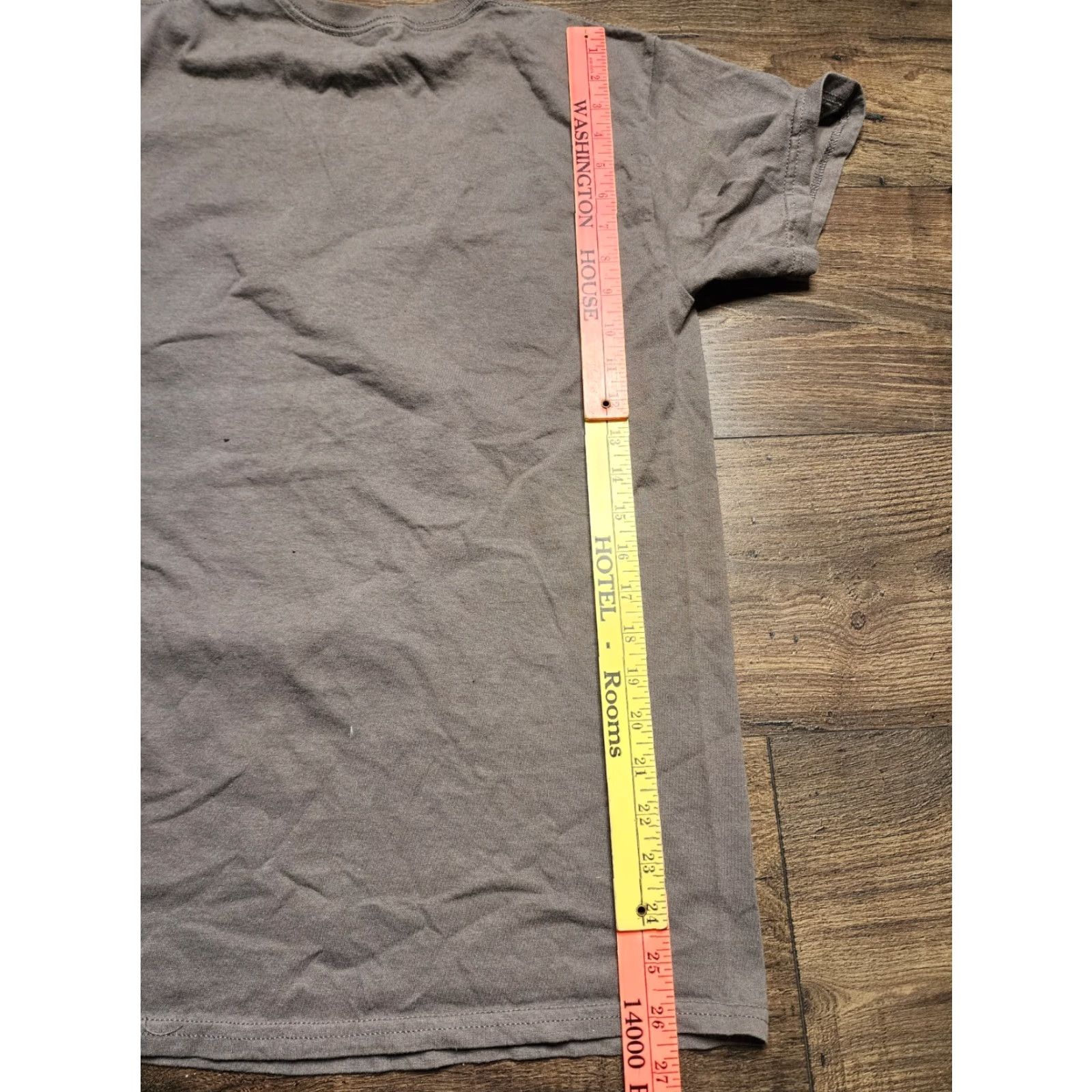 Ripple Junction Ripple Junction Womens M Gray Crew Neck T-Shirt Friends Kanji Brown Bear Anime Size M / US 6-8 / IT 42-44 - 2 Thumbnail