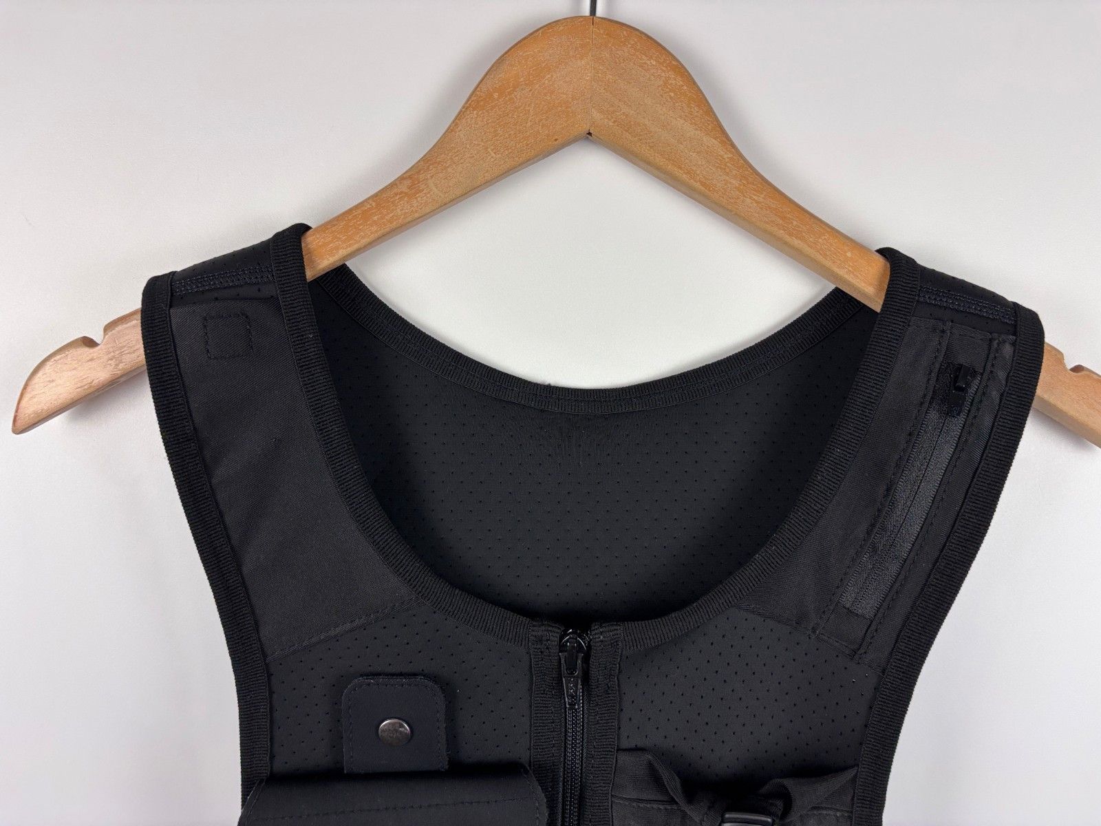 Other AMOSTEC Running Vest 5 Pockets Adjustable Waistband Unisex Size US M / EU 48-50 / 2 - 2 Thumbnail