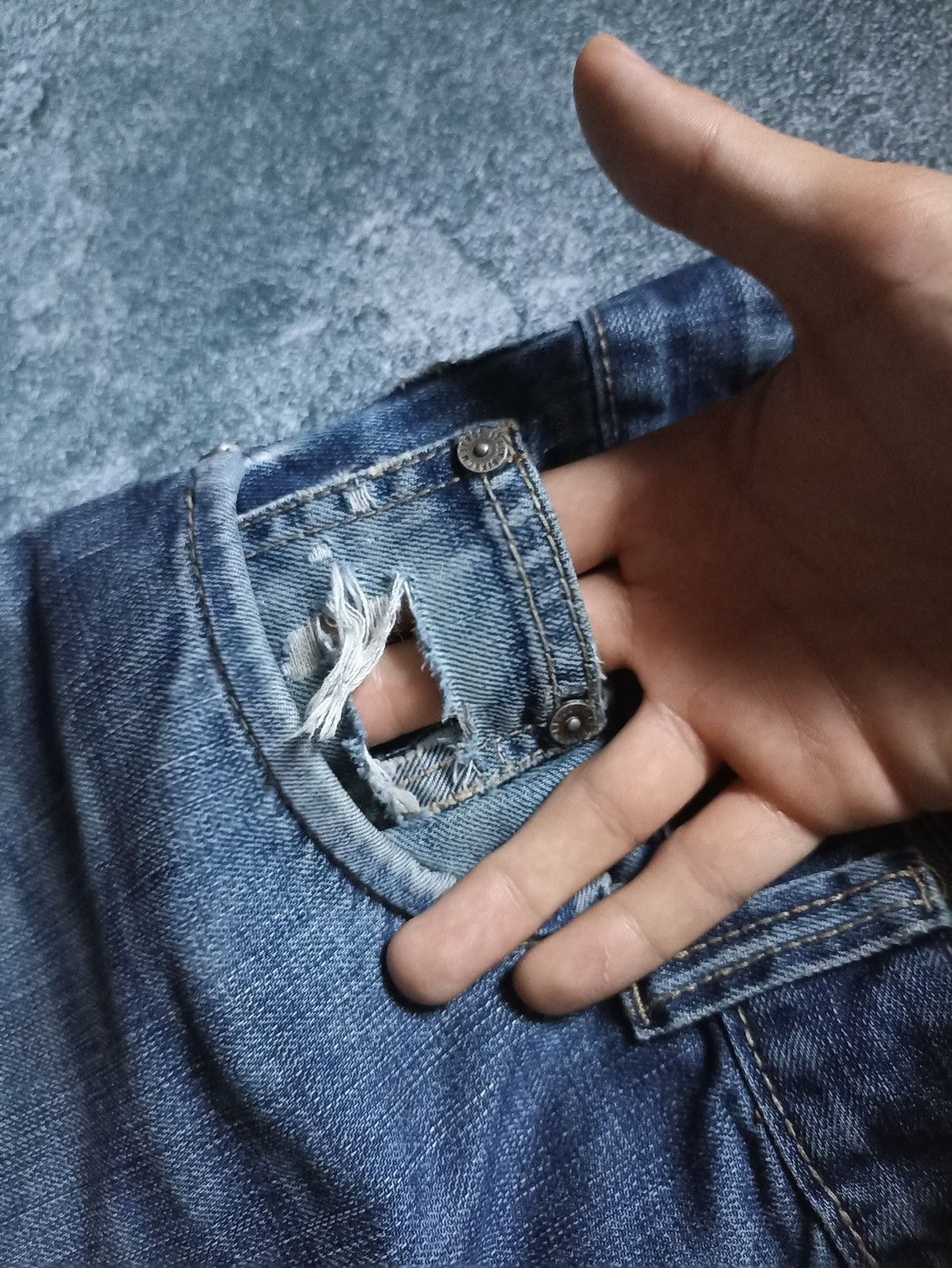 Dirk Bikkembergs Vintage Dirk Bikkembergs Y2K Denim Distressed Jeans Size 33 Size US 33 - 11 Thumbnail