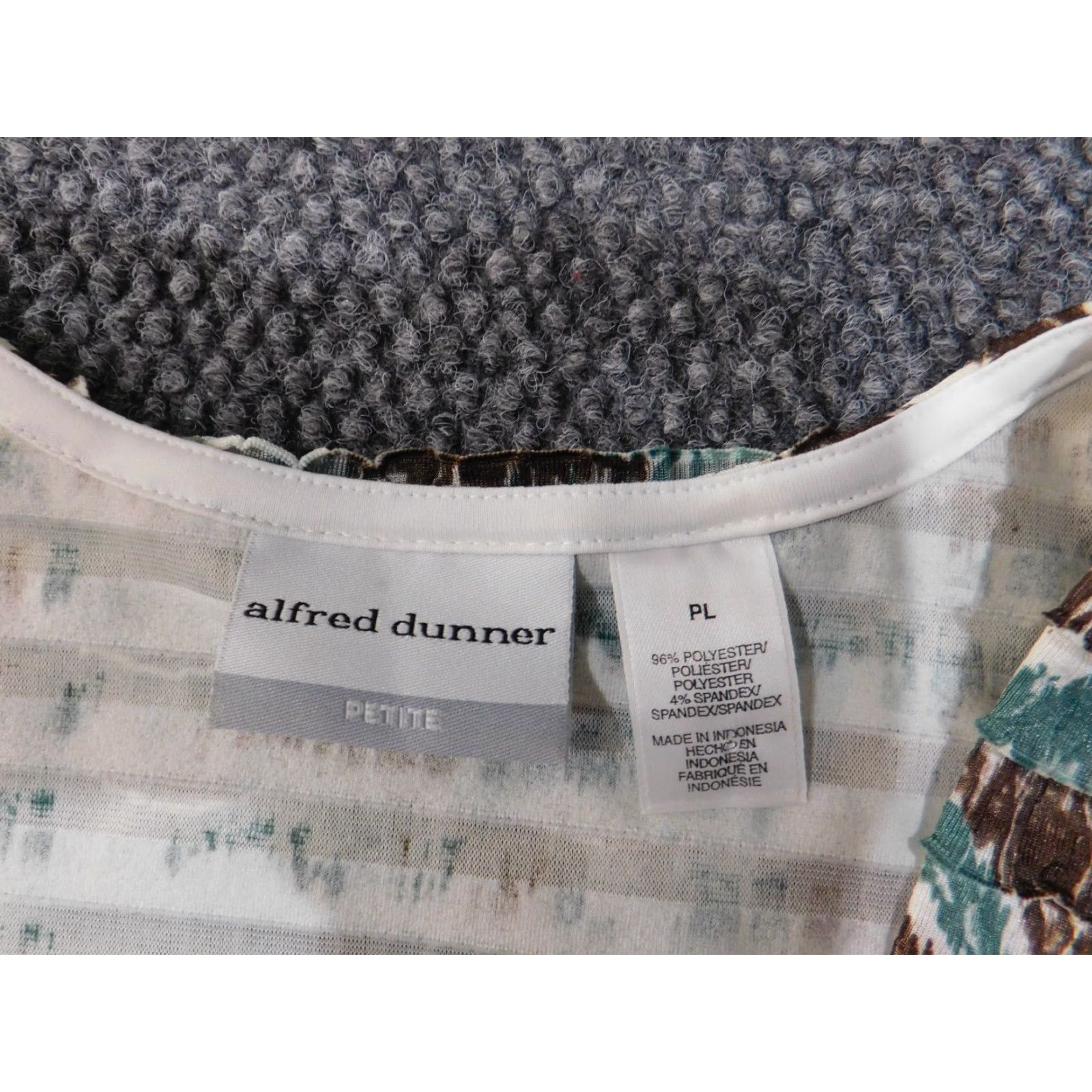 Vintage alfred dunner Blouse Shirt Petite Large Green Geometric Stretch Ruffles Womens Pullover Casual Short Sleeve Round Neck Top Blouse? Size L / US 10 / IT 46 - 5 Thumbnail