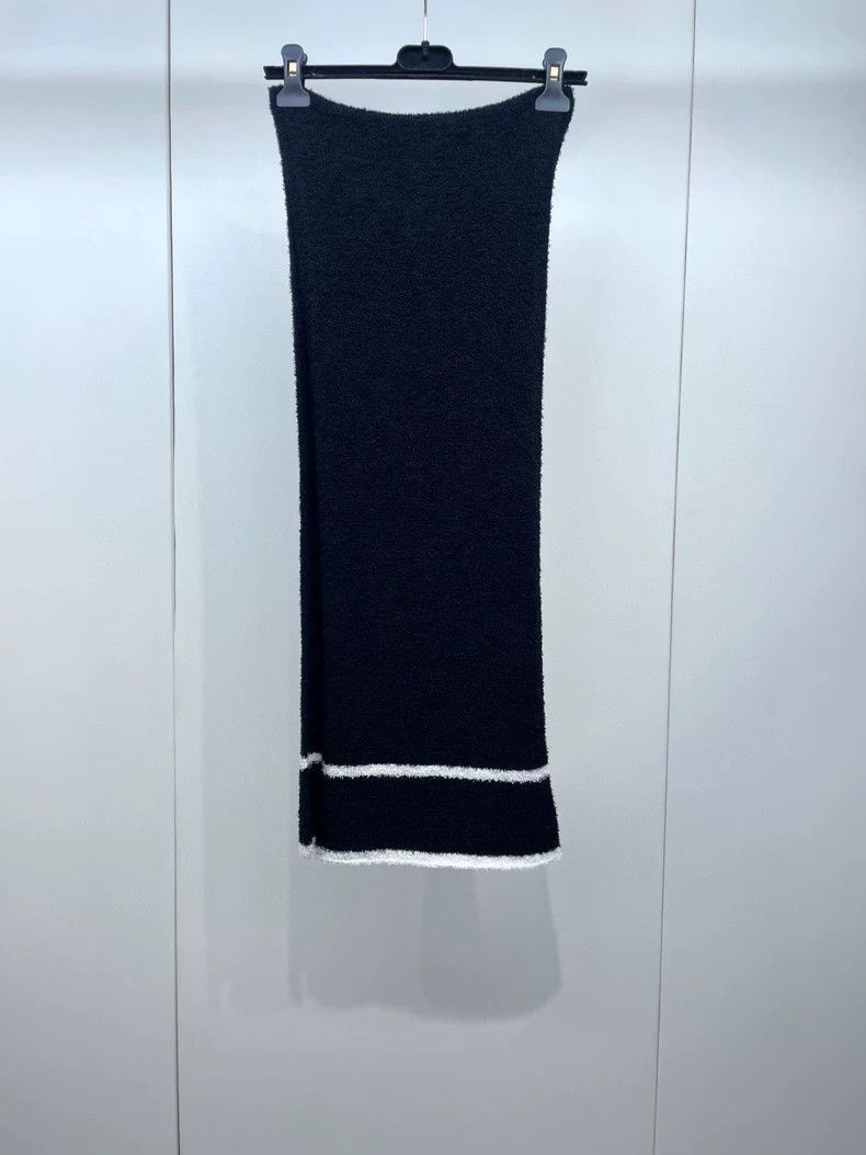 Chanel Chanel Panda Pattern Double C Scarf -2505 Size ONE SIZE - 3 Thumbnail