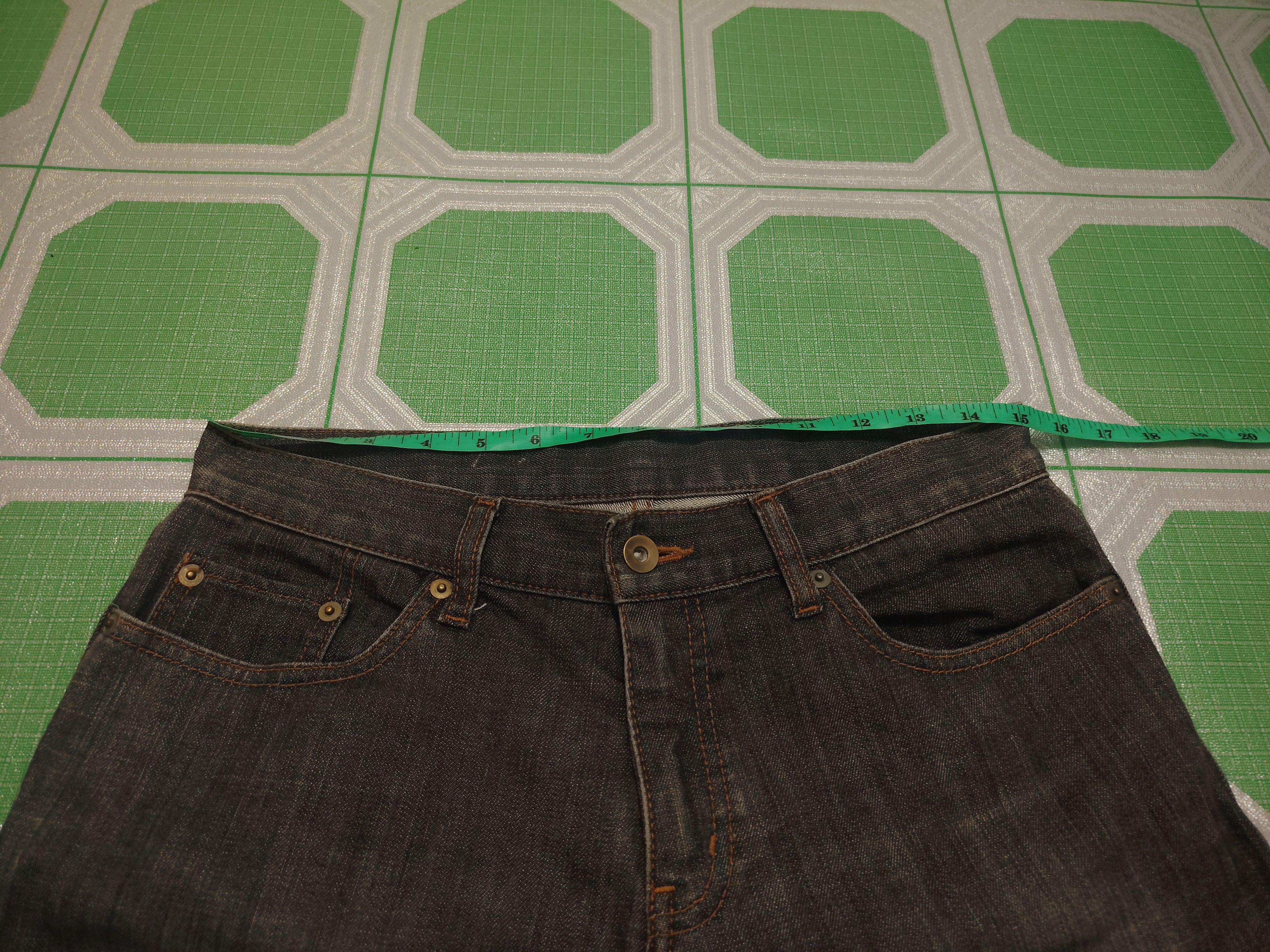 Undercover × Uniqlo Japanese uniqlo flare jeans distressed jeans rare lining Size US 30 / EU 46 - 15 Thumbnail