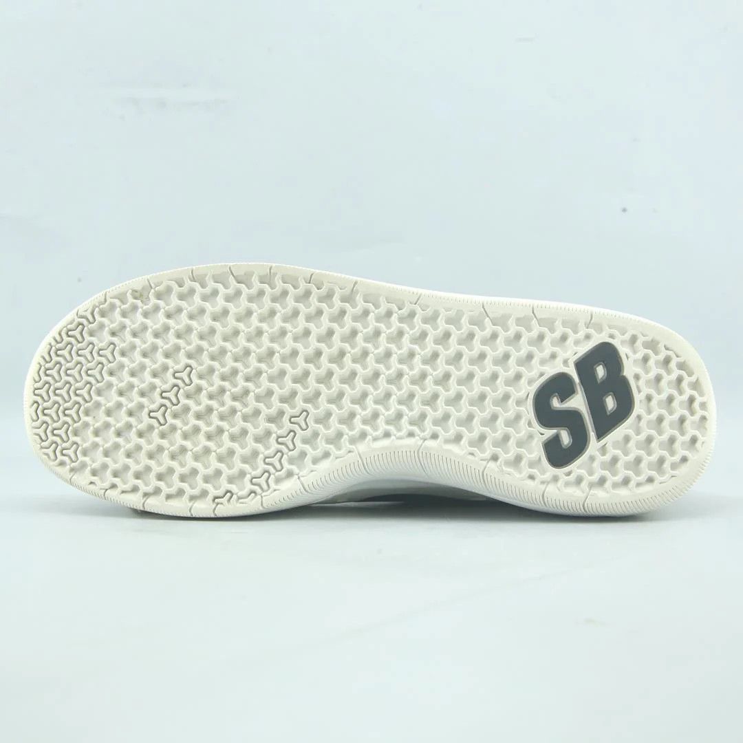 Nike Nike SB Nyjah Free Summit White Anthracite sneakers Size US 9 / EU 42 - 4 Thumbnail