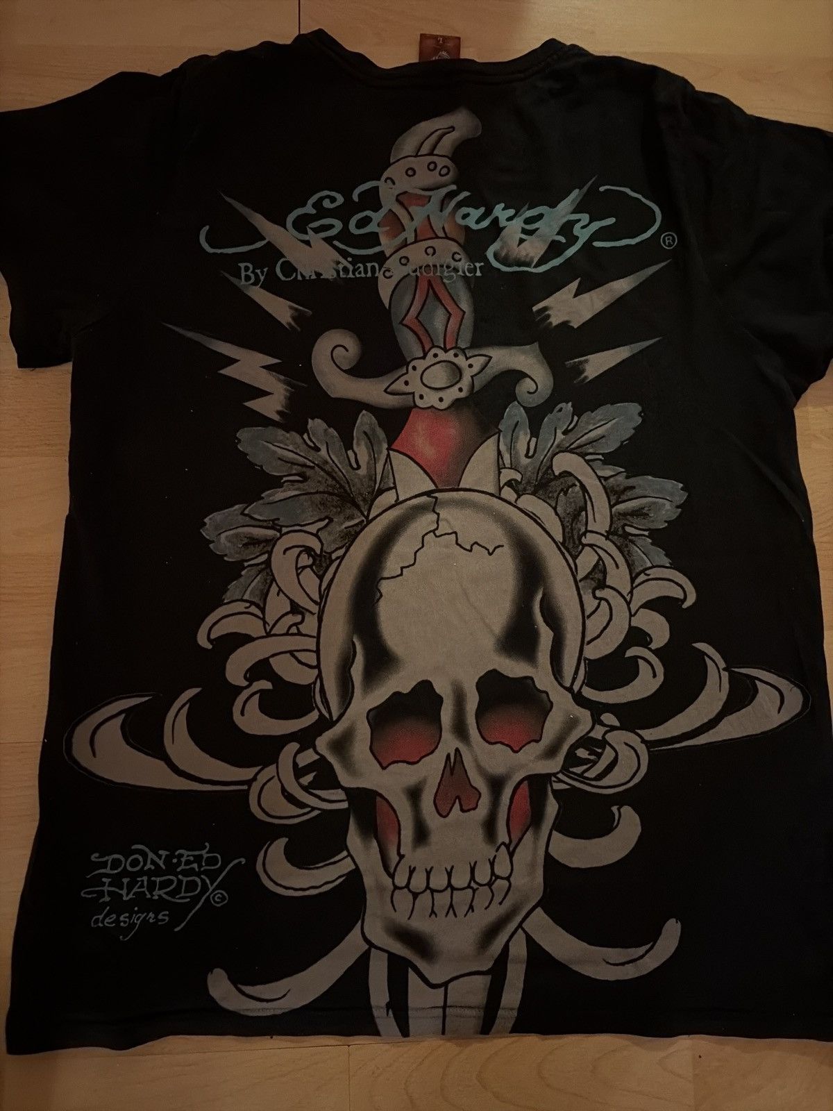 Ed hardy tee very rare