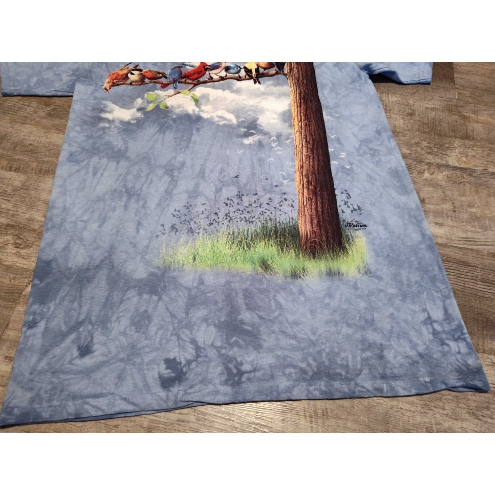 The Mountain The Mountain Tie Dye T-Shirt Birds Blue Size L Unisex Adults Size US L / EU 52-54 / 3 - 2 Thumbnail