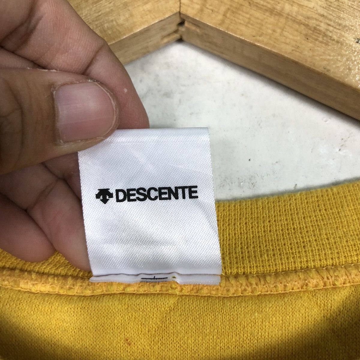 Japanese Brand NCAA Vintage Sweatshirt Japanese Brand Small SIZE Size US S / EU 44-46 / 1 - 12 Thumbnail