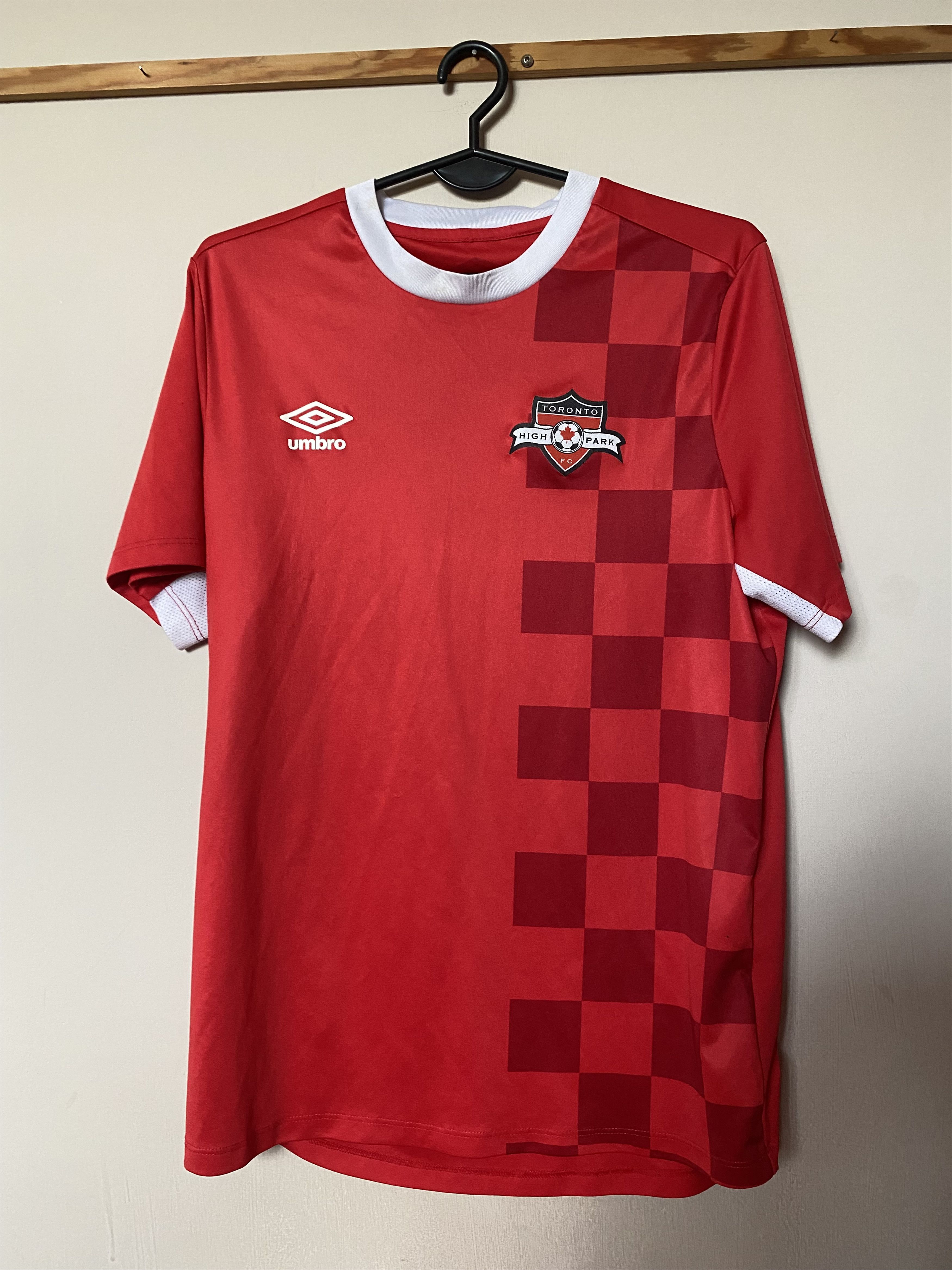 Other Jeraey TORONTO F.C. #12 McCOURT Umbro - M - UNIQUE Size US M / EU 48-50 / 2 - 2 Thumbnail