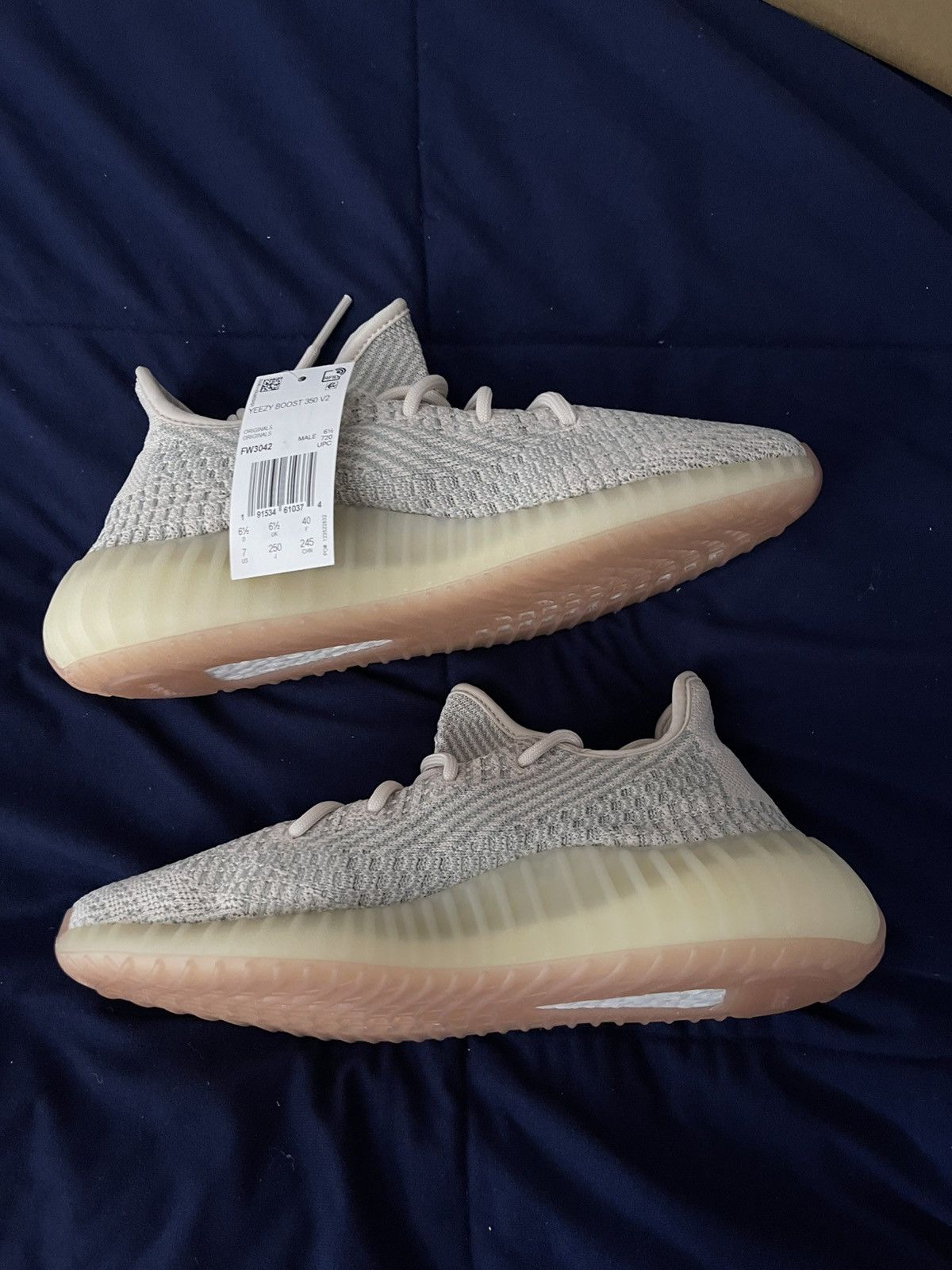 Adidas × Kanye West Yeezy Boost 350 v2 ‘Citrin Non-Reflective’ Size US 7 / EU 40 - 2 Thumbnail