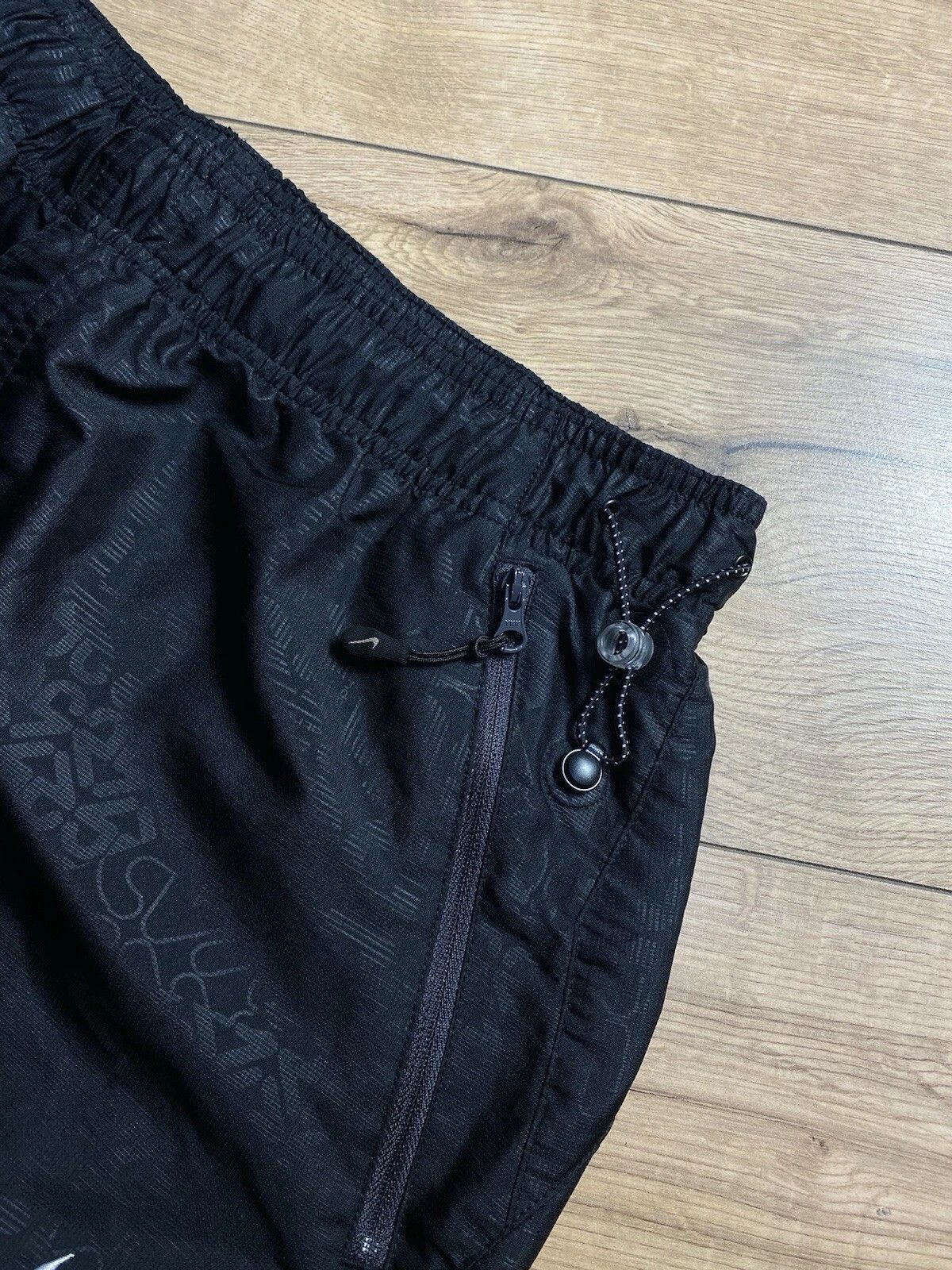 Nike Nike Vintage Rare Shorts Sz M Y2K Size US 32 / EU 48 - 3 Thumbnail