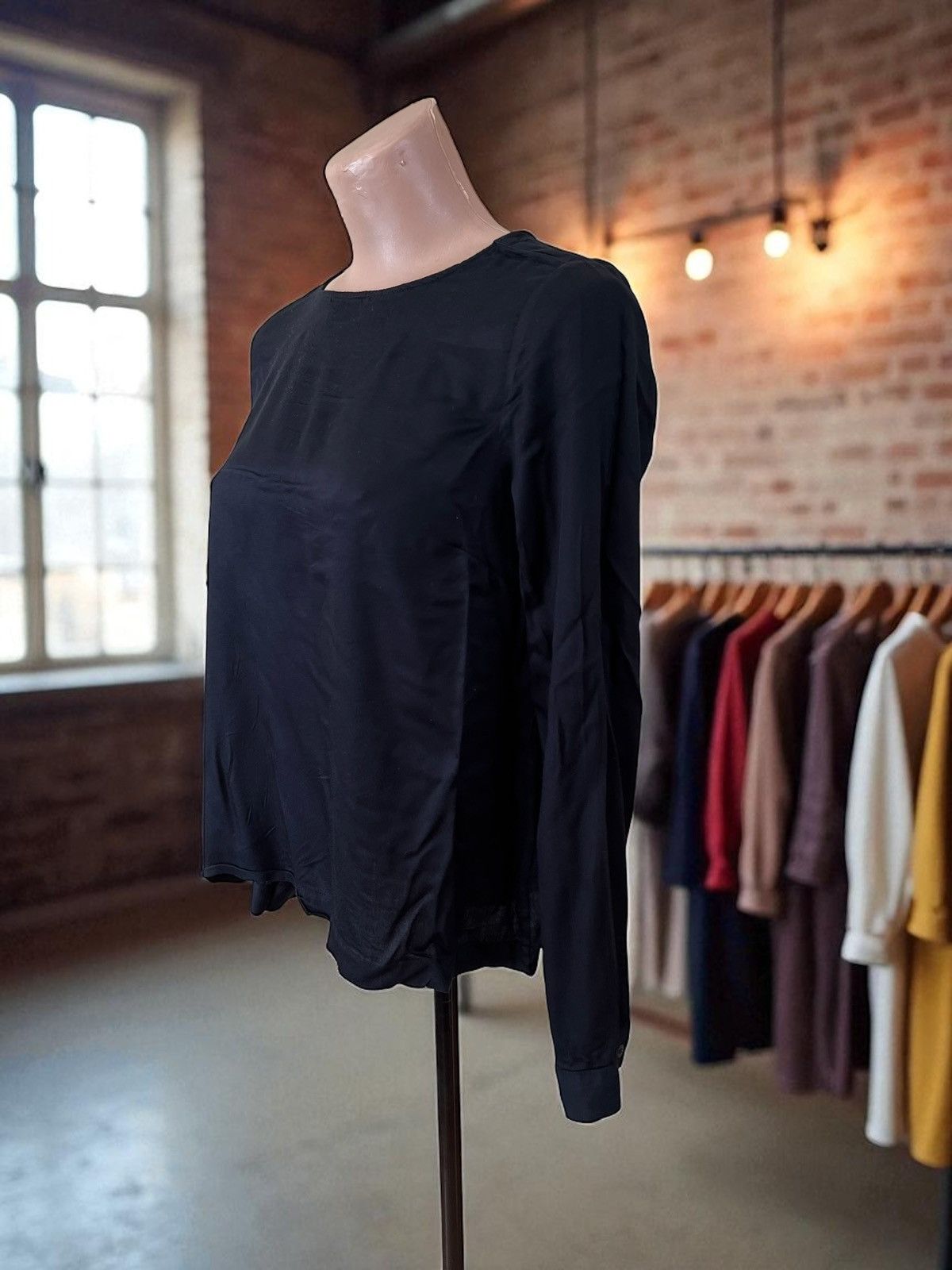 Morris Morris Flora Blouse size M black viscose long sleeve Size M / US 6-8 / IT 42-44 - 4 Thumbnail
