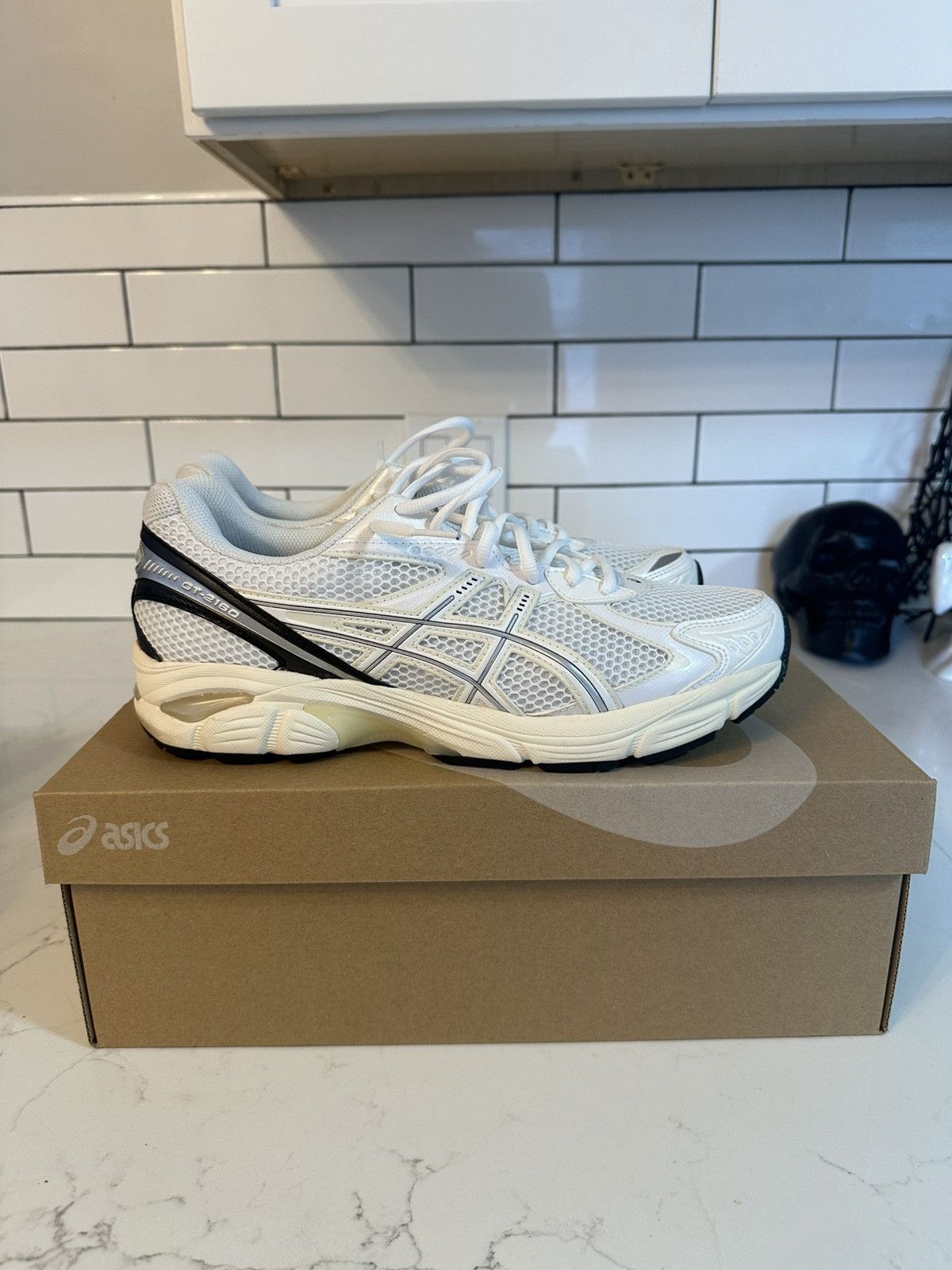 Asics ASIC GT2160 Size US 10 / EU 43 - 1 Thumbnail