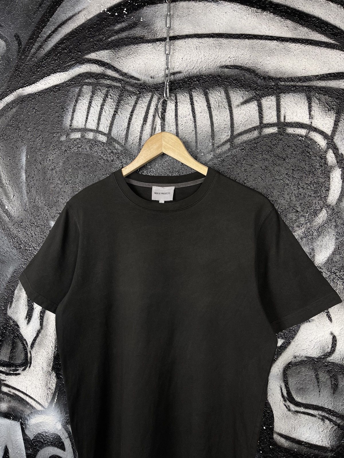 Norse Projects Norse Projects Black Sun Fade Organic Cotton T-Shirt Size L Size US L / EU 52-54 / 3 - 2 Thumbnail