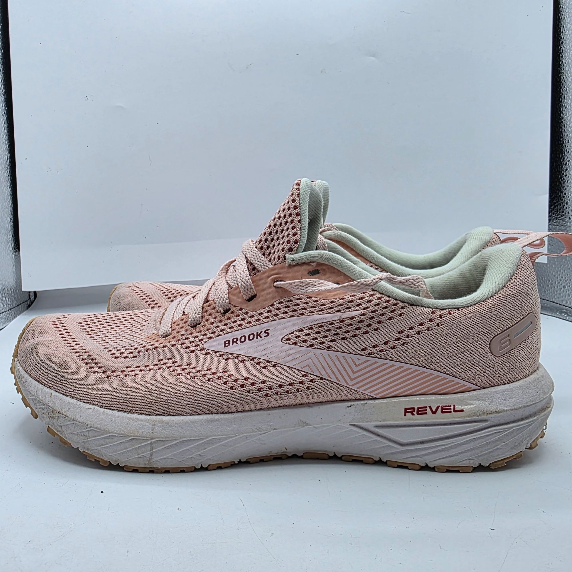 Brooks Brooks Revel 6 Womens Size 8.5 Pink Athletic Shoes Running W Size US 8.5 / IT 38.5 - 13 Thumbnail