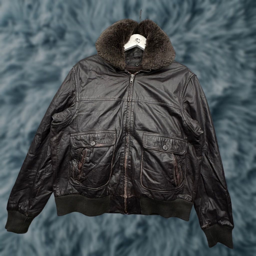 Vintage VINTAGE Deerskin Trading Post Bomber Leather Jacket Mens 40 Medium Brown Acrylic Pile Lined Jacket Mens 40 Medium Brown Size US XXS / EU 40 - 1 Thumbnail