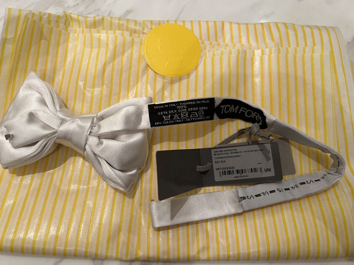 Tom Ford TOM FORD satin-finish silk bow tie white Size ONE SIZE - 8 Thumbnail