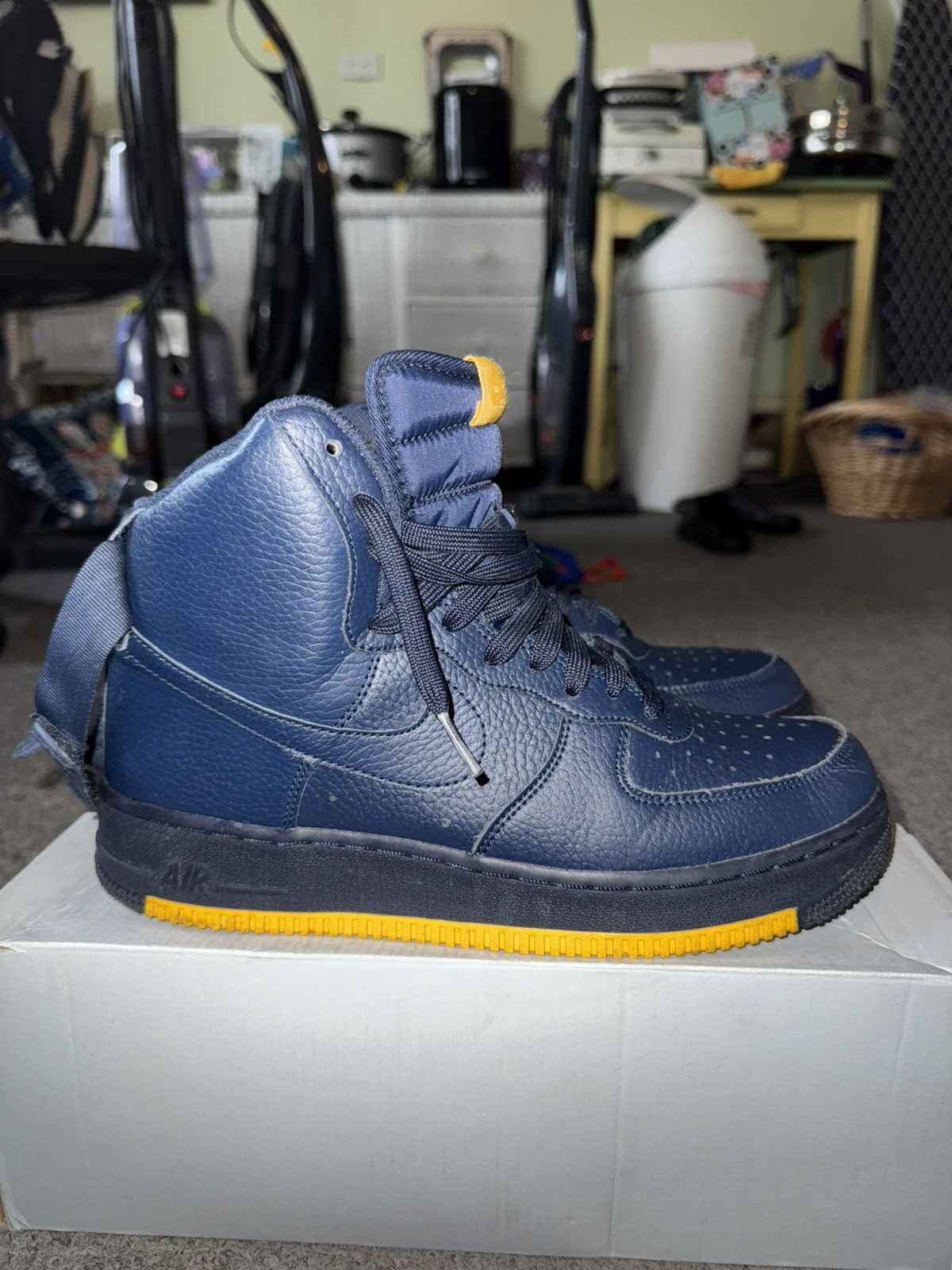 Nike Nike Air Force 1 High Obsidian blue/gold Amerillo Size US 9 / EU 42 - 2 Thumbnail