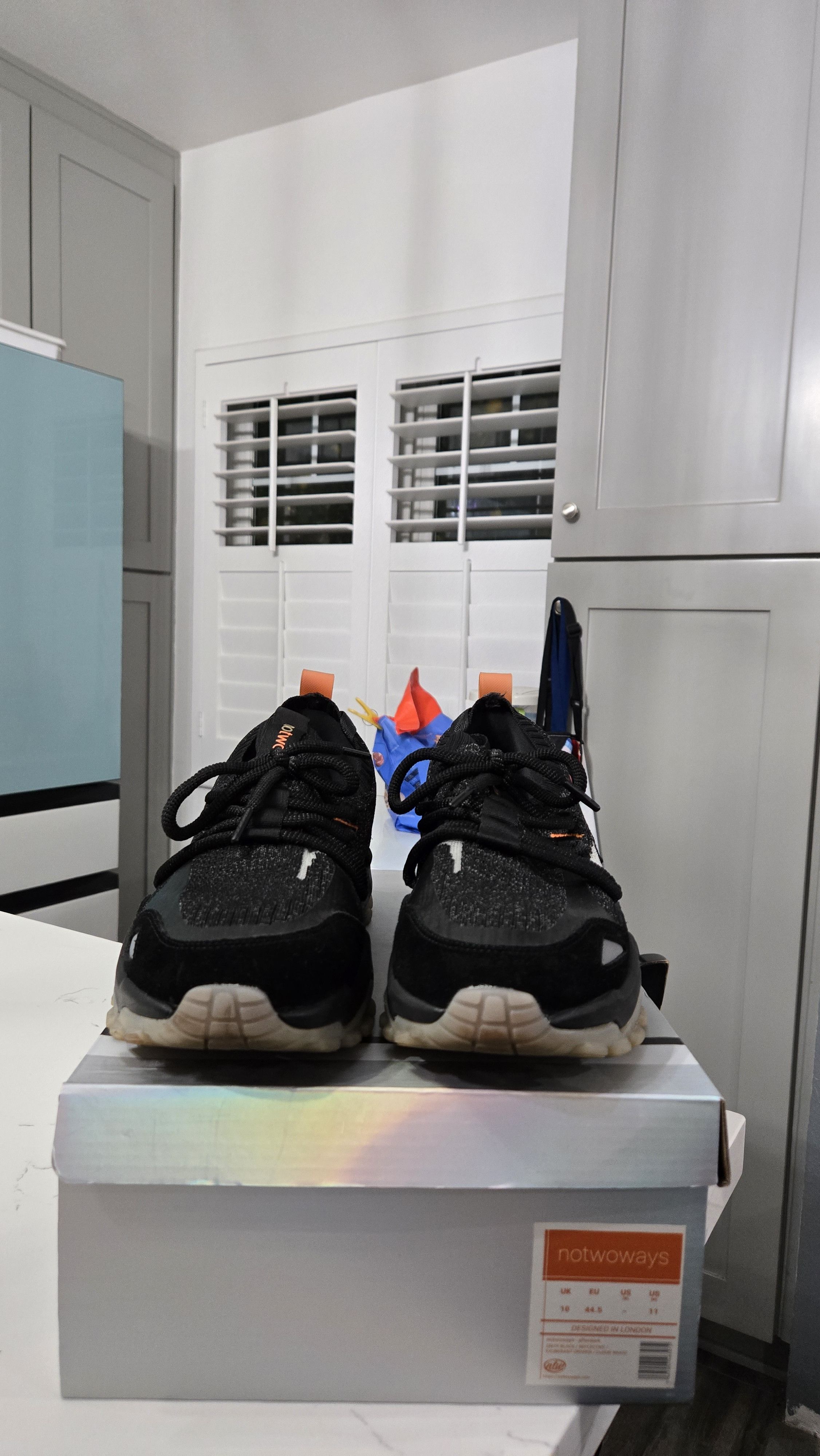 Other Notwoways Afterdark Reflective - UK 10 // US 11 Size US 11 / EU 44 - 2 Thumbnail