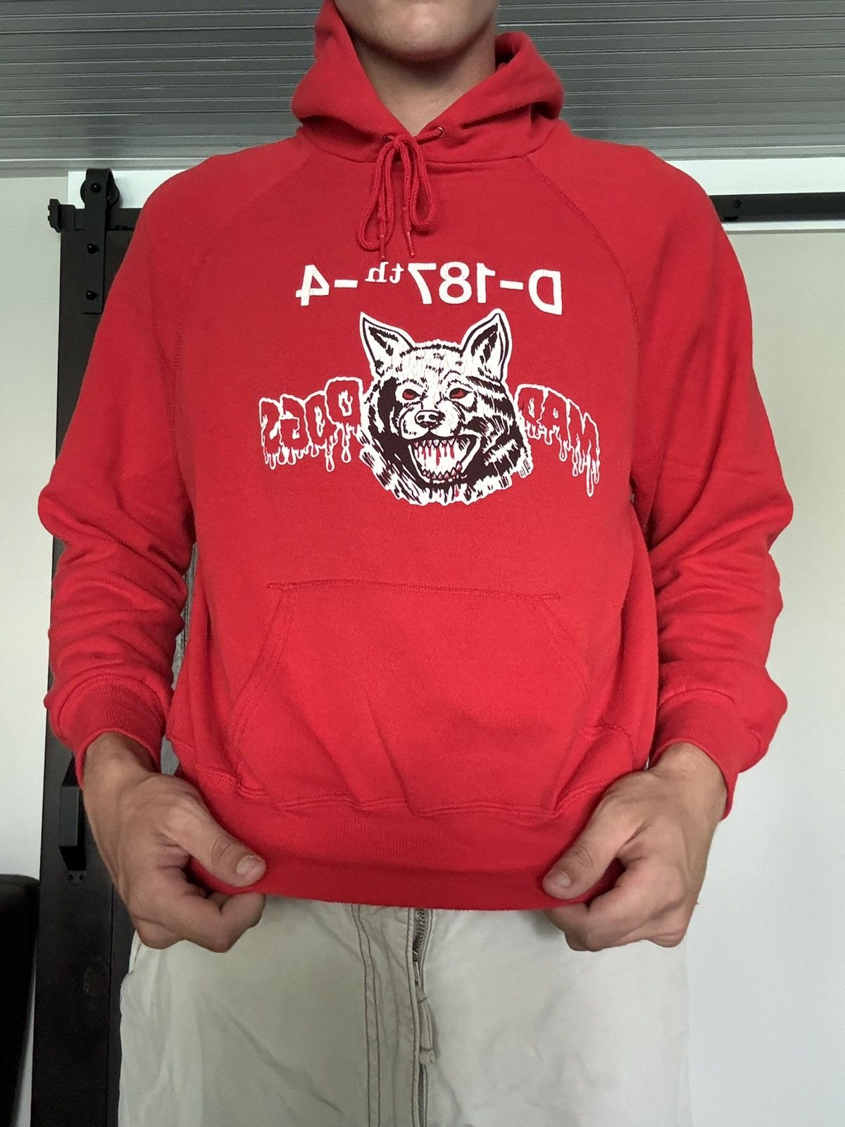 Vintage Mad Dogs Vintage Hoodie Size US L / EU 52-54 / 3 - 5 Thumbnail