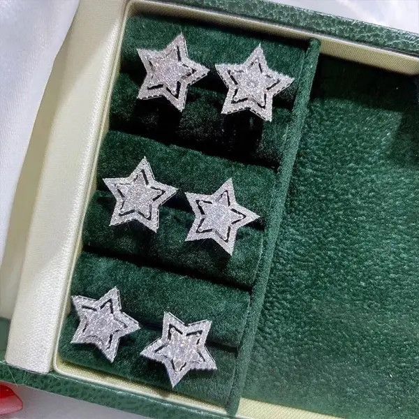 Jewelry Zirconia Crystal Star Stud Earring (1pairs） Size ONE SIZE - 3 Thumbnail