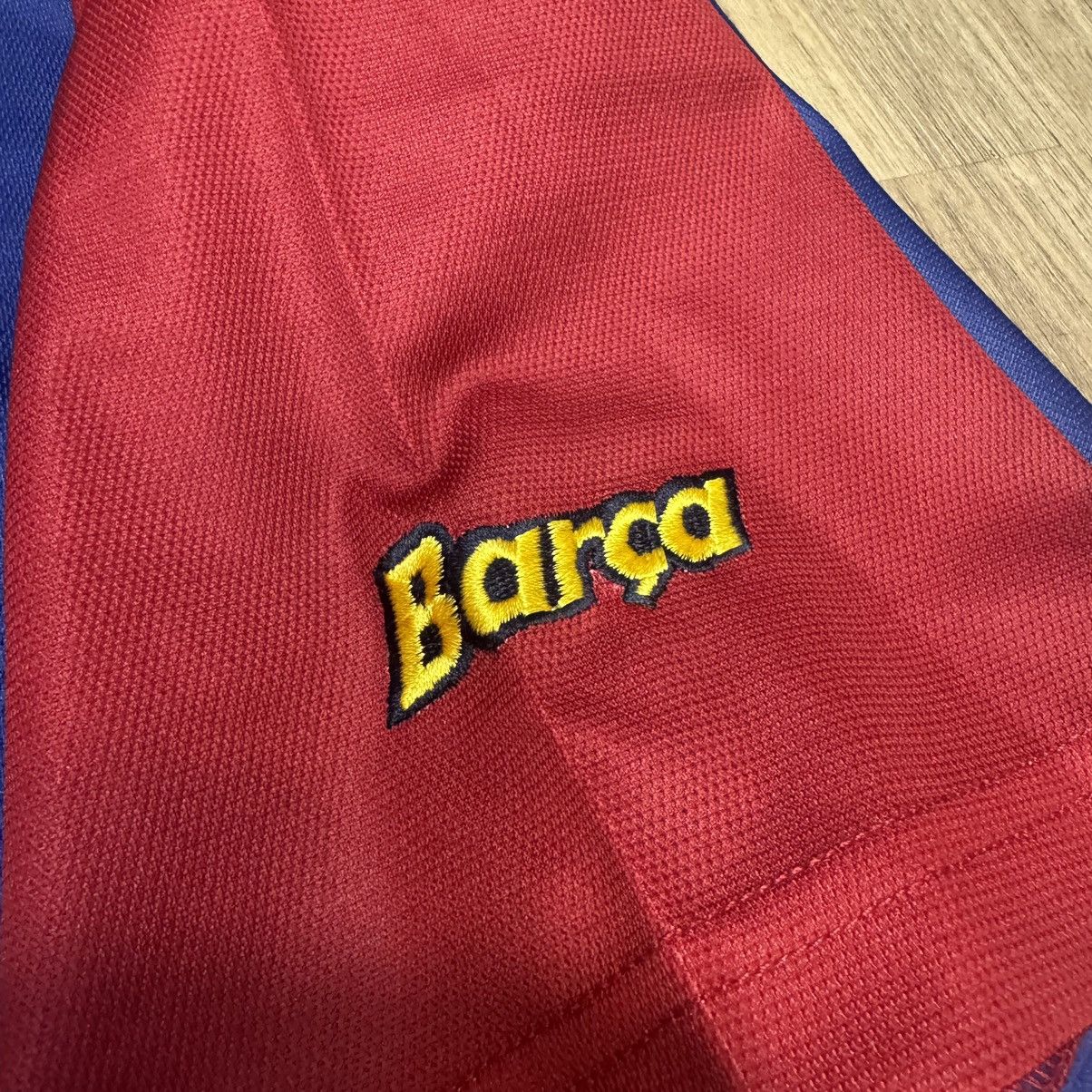 Nike × Vintage Barcelona 98/99 home shirt #10 Litmanen Size US L / EU 52-54 / 3 - 4 Thumbnail