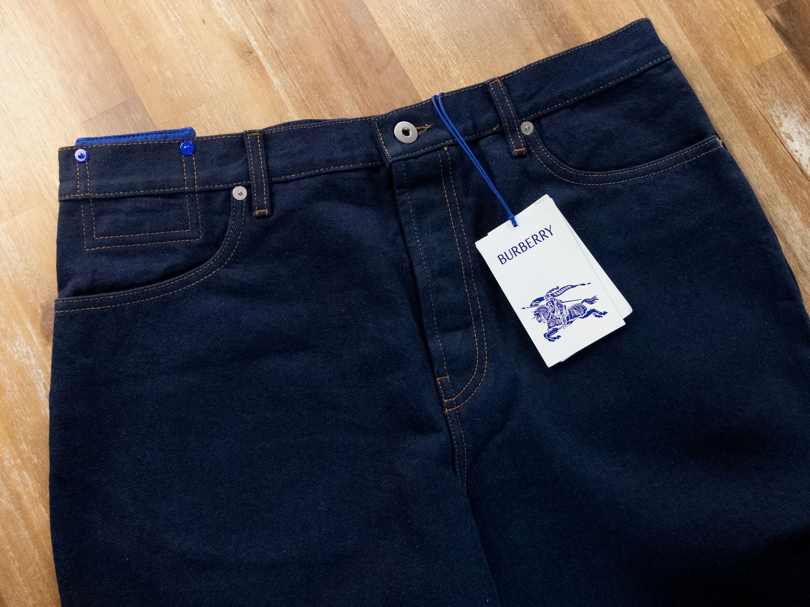 Burberry BURBERRY indigo blue rose print cuffs straight leg jeans 32 Size US 32 / EU 48 - 6 Thumbnail
