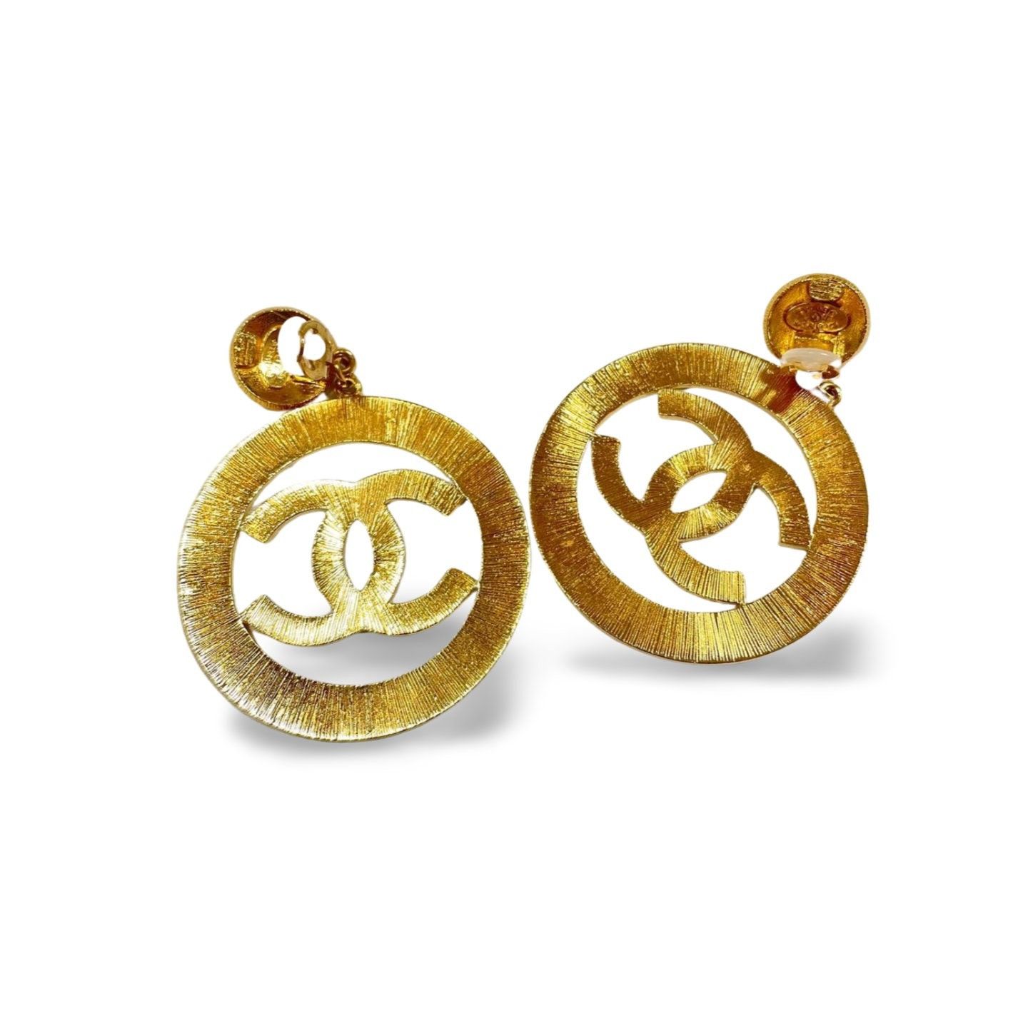 Chanel Vintage CHANEL extra large round hoop earrings with CC mark Size ONE SIZE - 9 Thumbnail