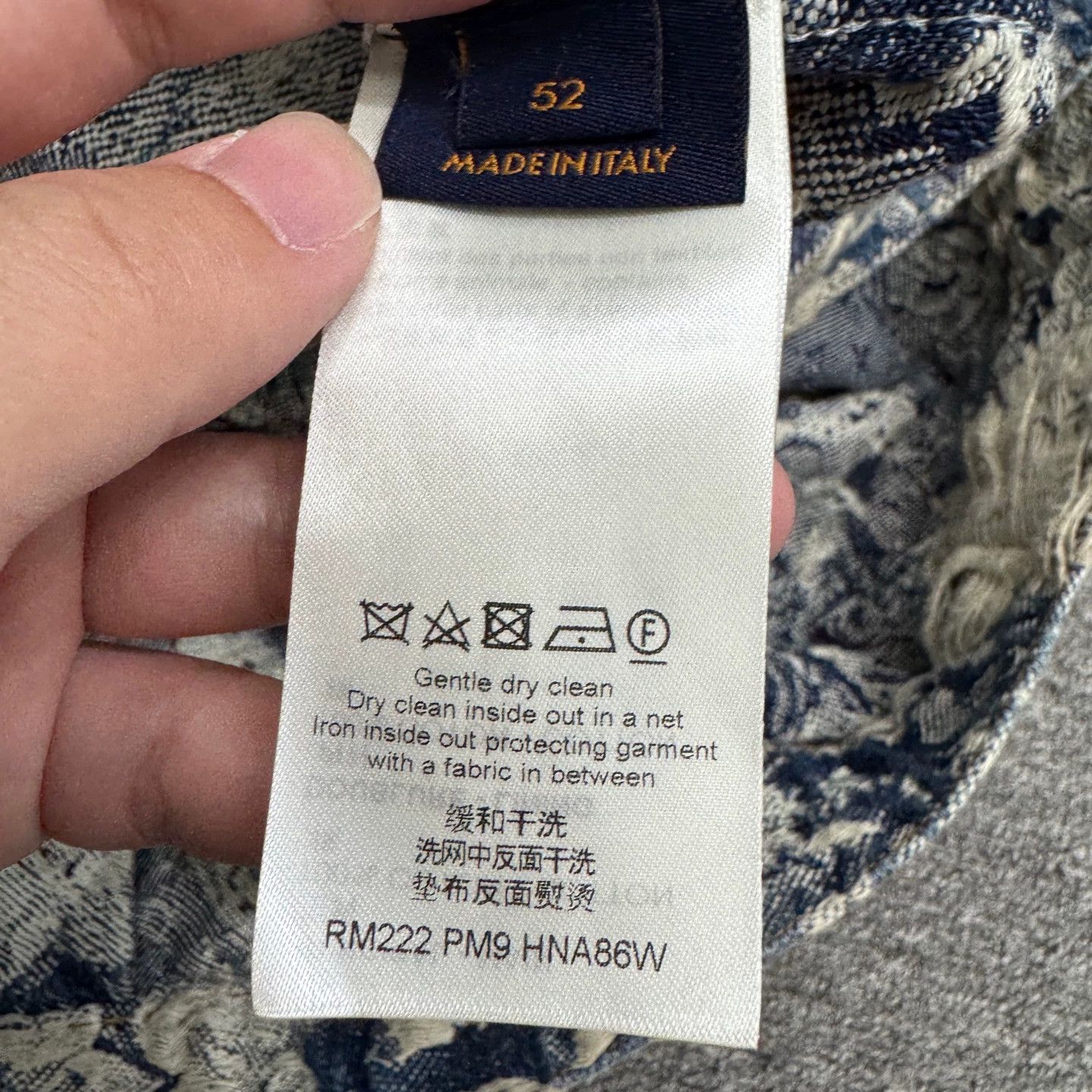 Louis Vuitton Louis Vuitton Floral Distressed Denim Jacket 52 Size US L / EU 52-54 / 3 - 3 Thumbnail