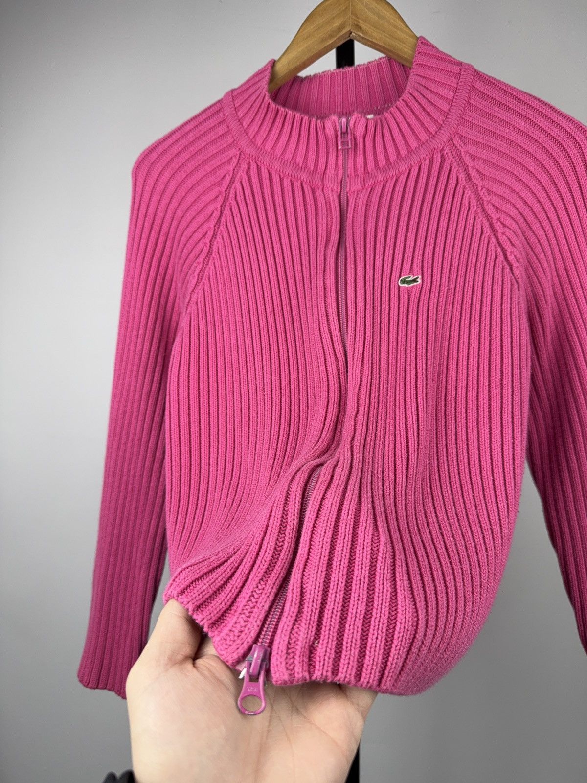 Lacoste 00s Luxury Vintage Lacoste Women’s Ribbed Zip Sweater Y2K Size S / US 4 / IT 40 - 4 Thumbnail