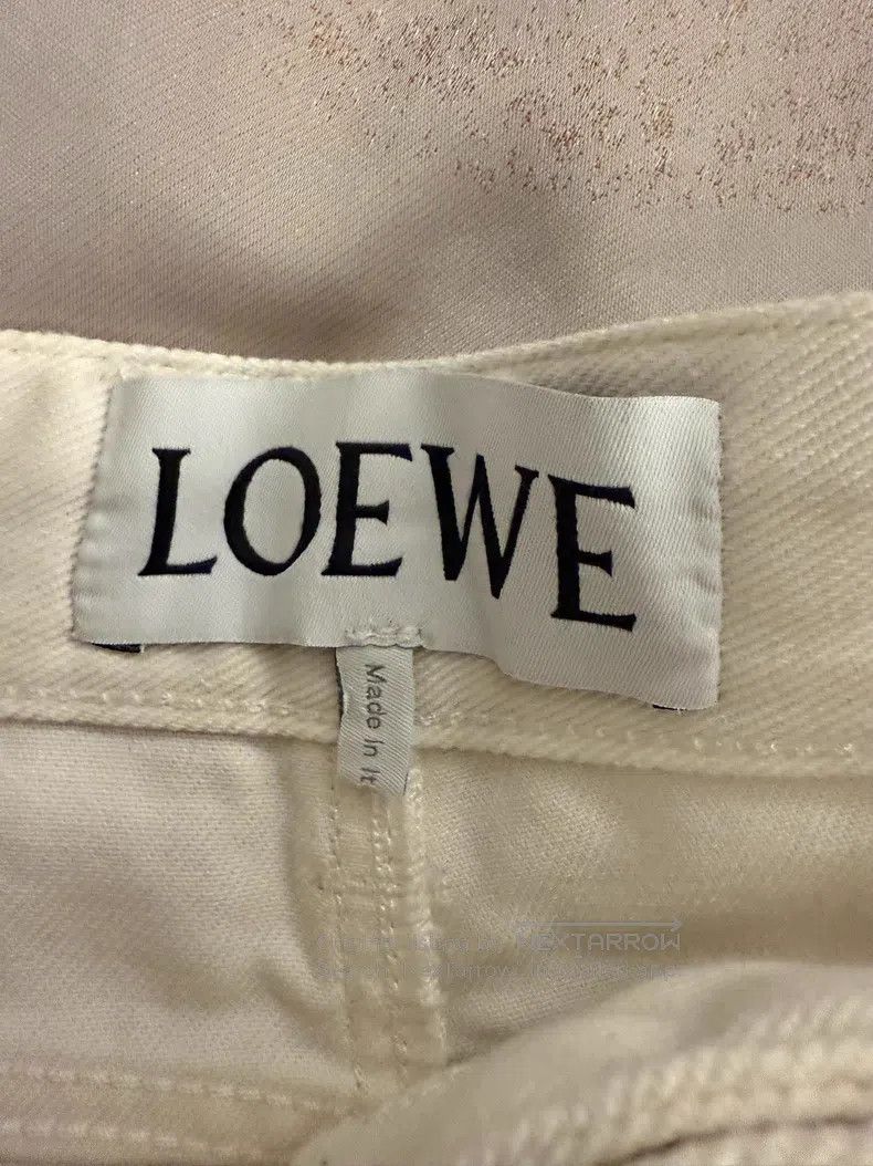 Loewe Loewe Women's Jeans, Beige, Leather Label Design, Asymmetr Size 26" / US 2 / IT 38 - 3 Thumbnail