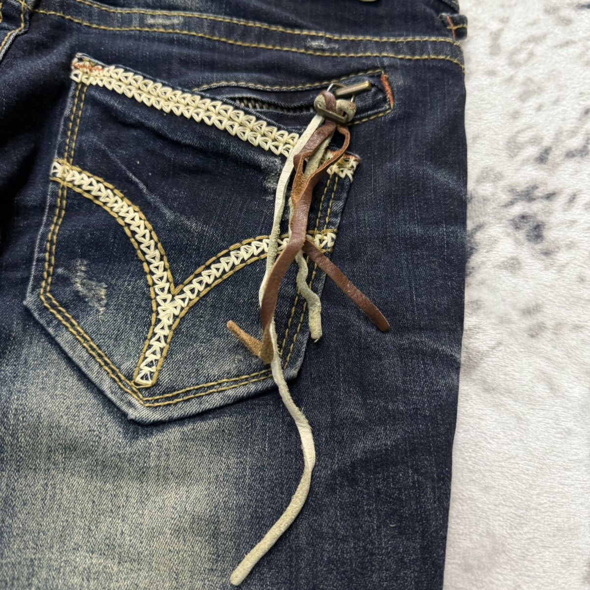 Beauty Beast Lolita Japan Claw Mark Fade Mud Wash Stacked Jeans Size 29" - 14 Thumbnail