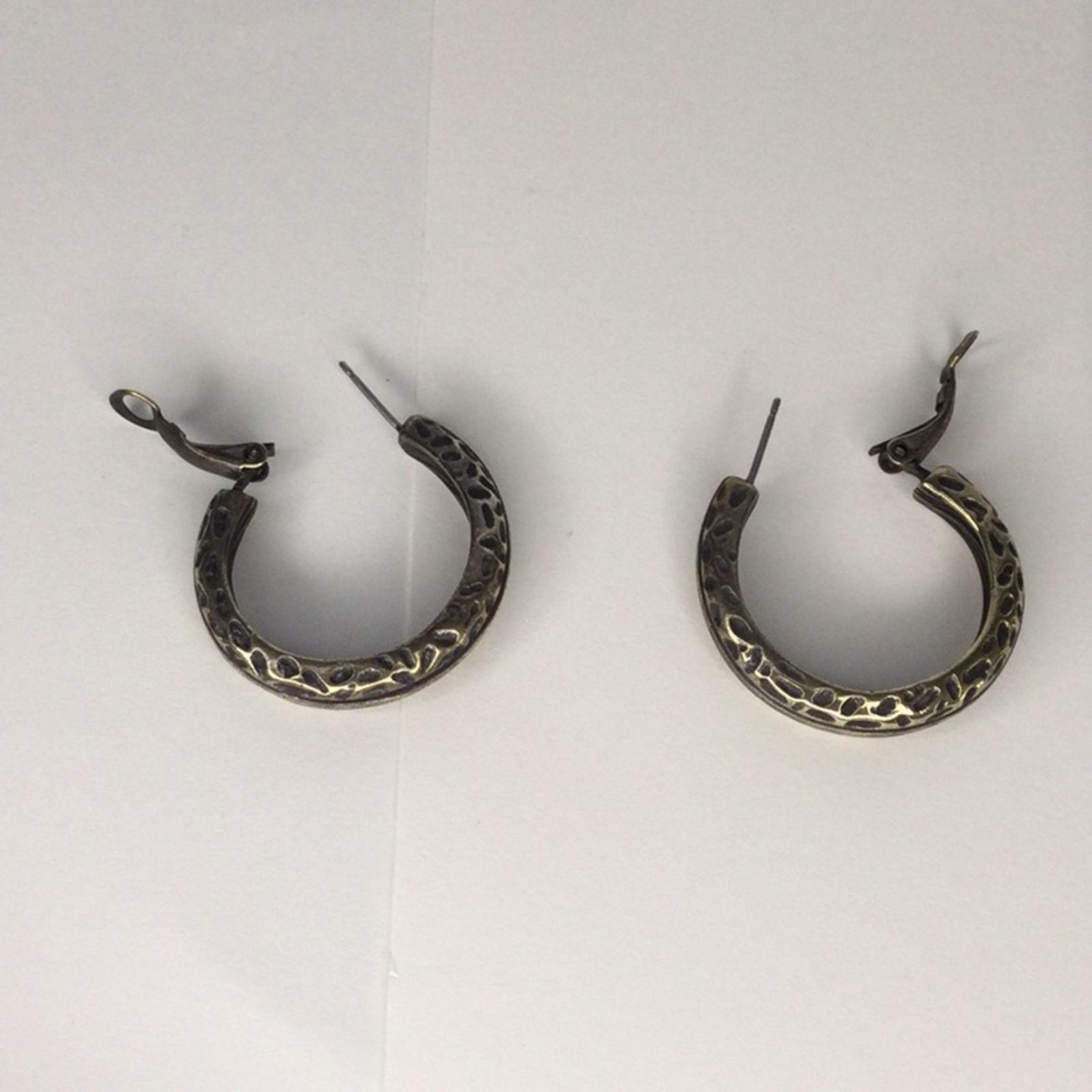 Other Gold & Black Vintage Earrings Hammered Latch Back Hoop Size ONE SIZE - 8 Thumbnail