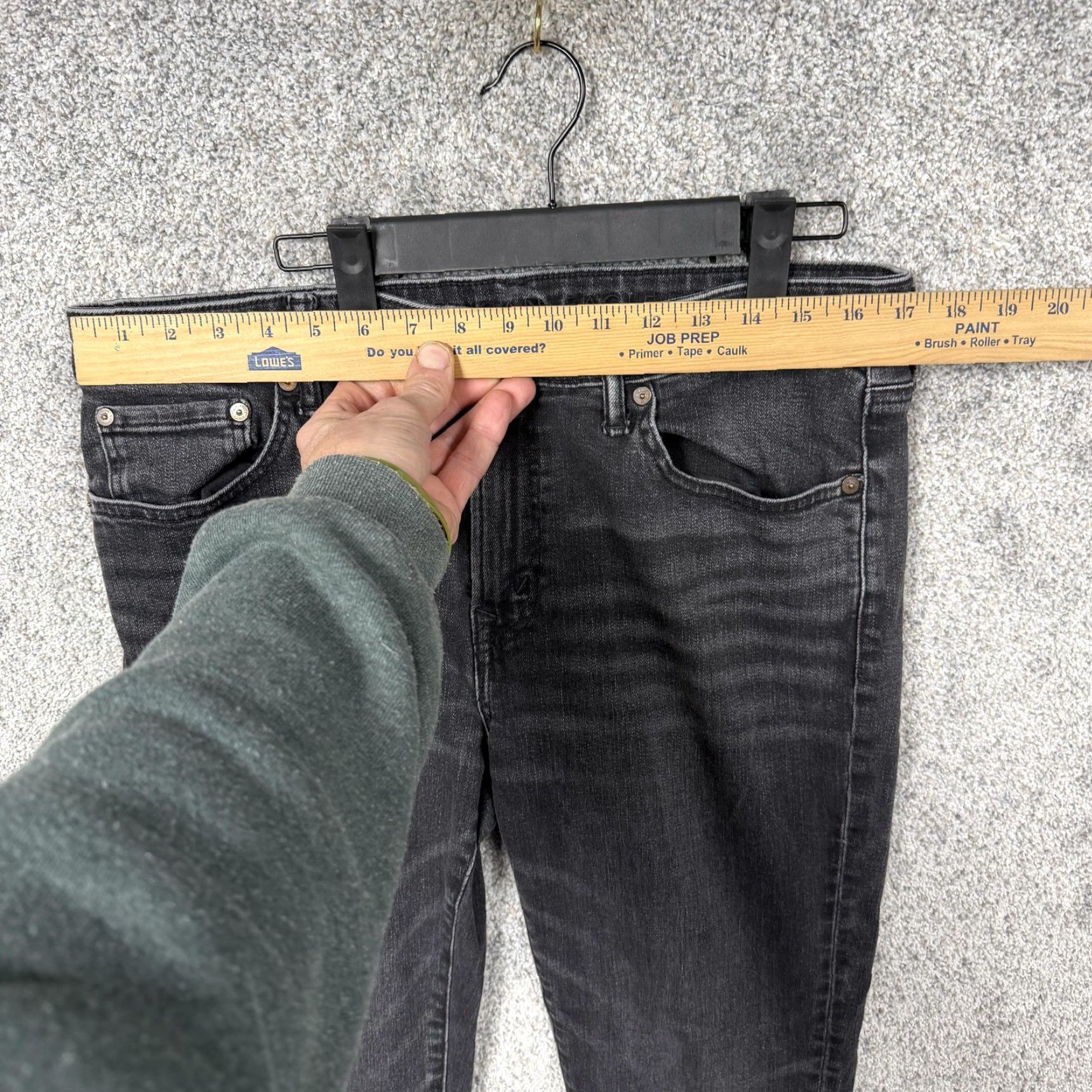 American Eagle Outfitters American Eagle Jeans Mens 34x31 Black Denim Straight Distressed Edgy Streetwear Jeans Size US 34 / EU 50 - 2 Thumbnail