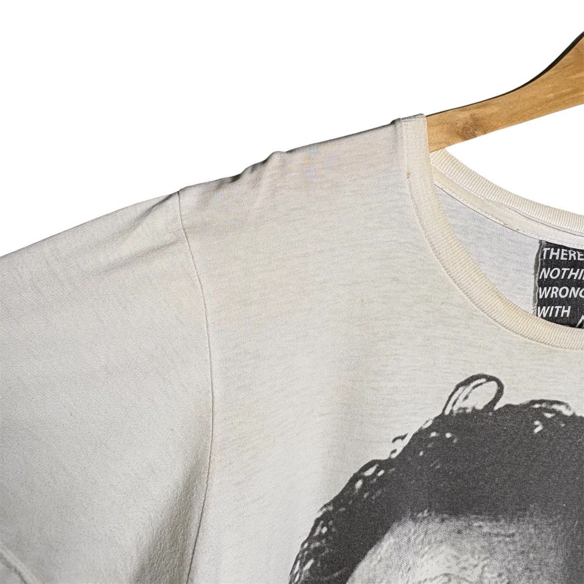 Vintage Vintage 00s Salvador Dali Photo Graphic Distressed T-Shirt Size US M / EU 48-50 / 2 - 4 Thumbnail